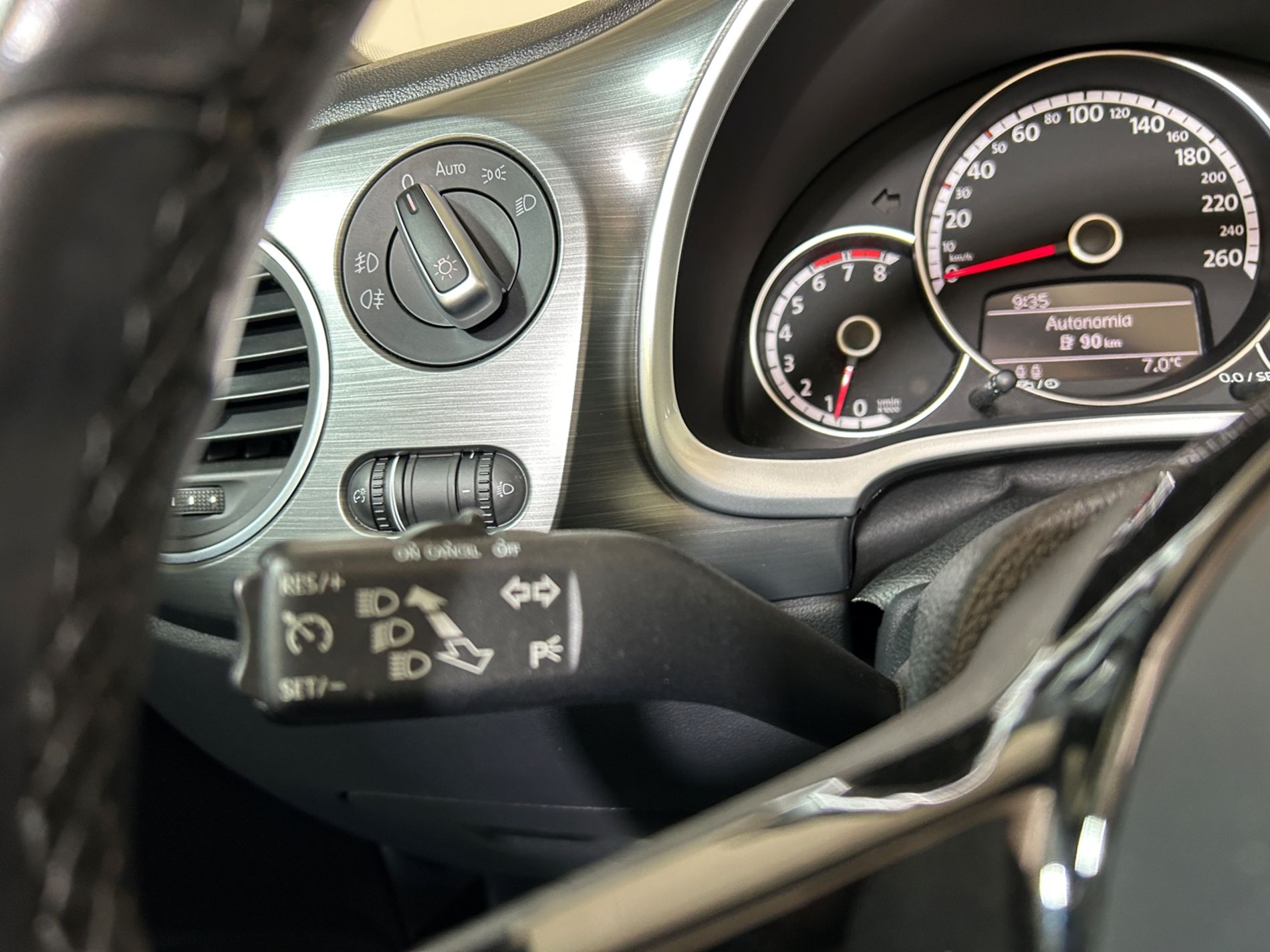 Volkswagen Maggiolino cabrio 1.2 All Star benzina 104 cv - Autoviemme