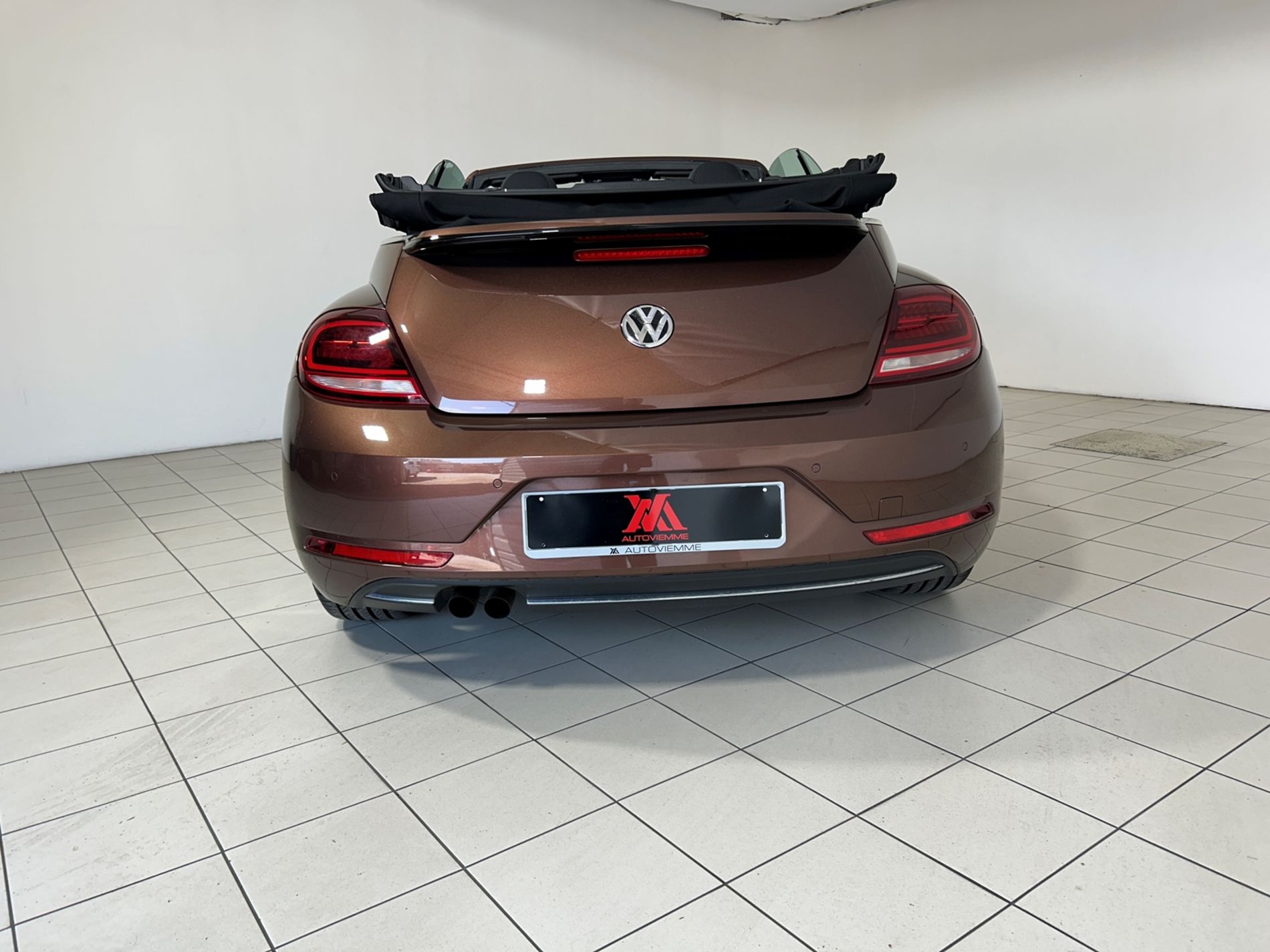 Volkswagen Maggiolino cabrio All Star 1.4 DSG benzina 150 cv - Autoviemme
