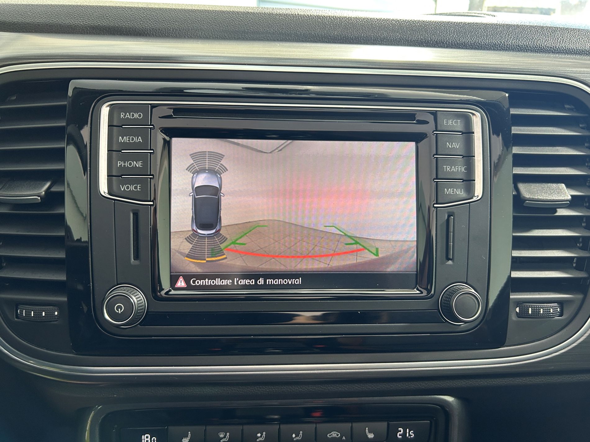Volkswagen Maggiolino cabrio All Star 1.4 DSG benzina 150 cv - Autoviemme