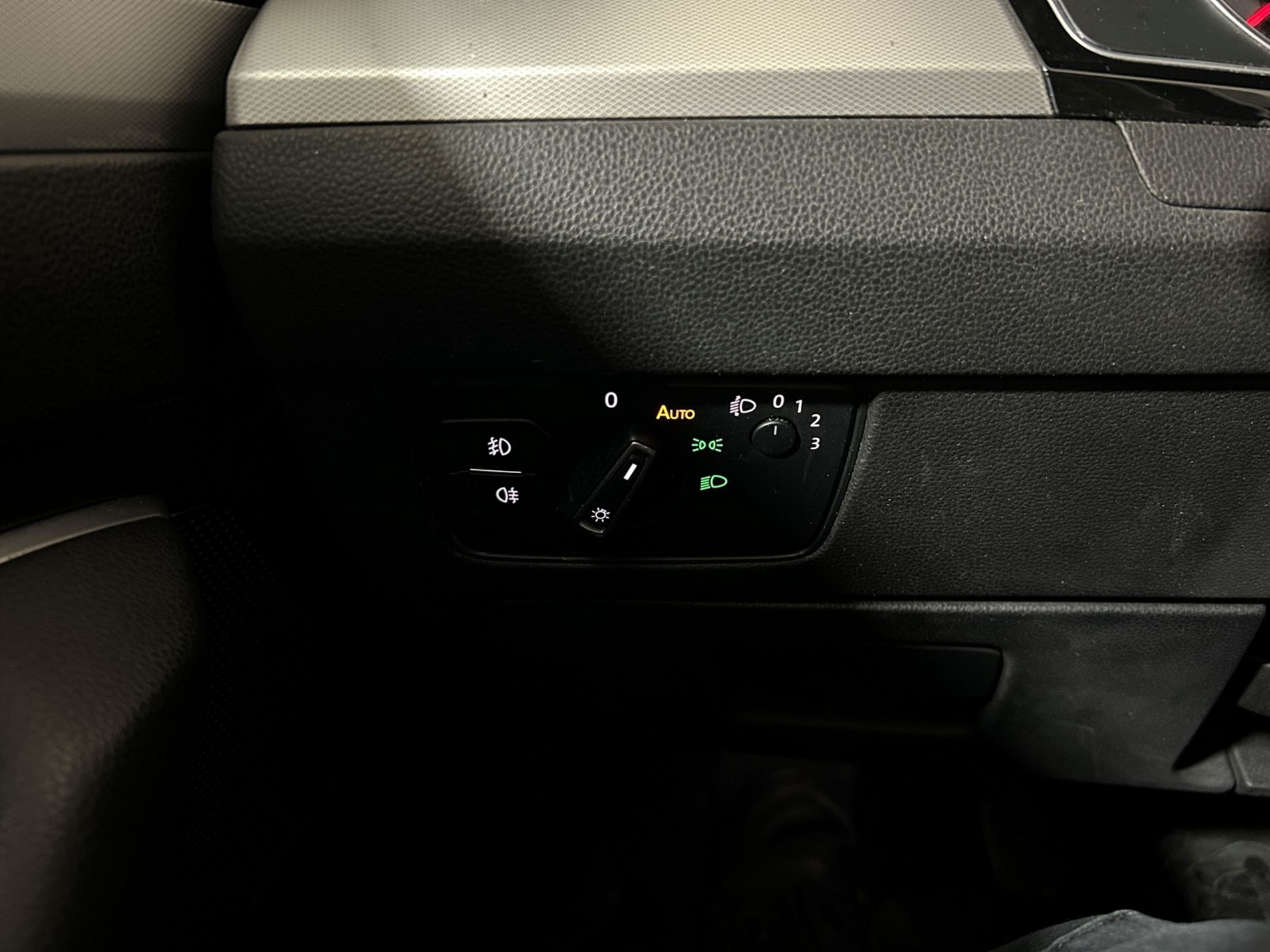 Passat Variant 2.0 tdi Business 150cv - Autoviemme