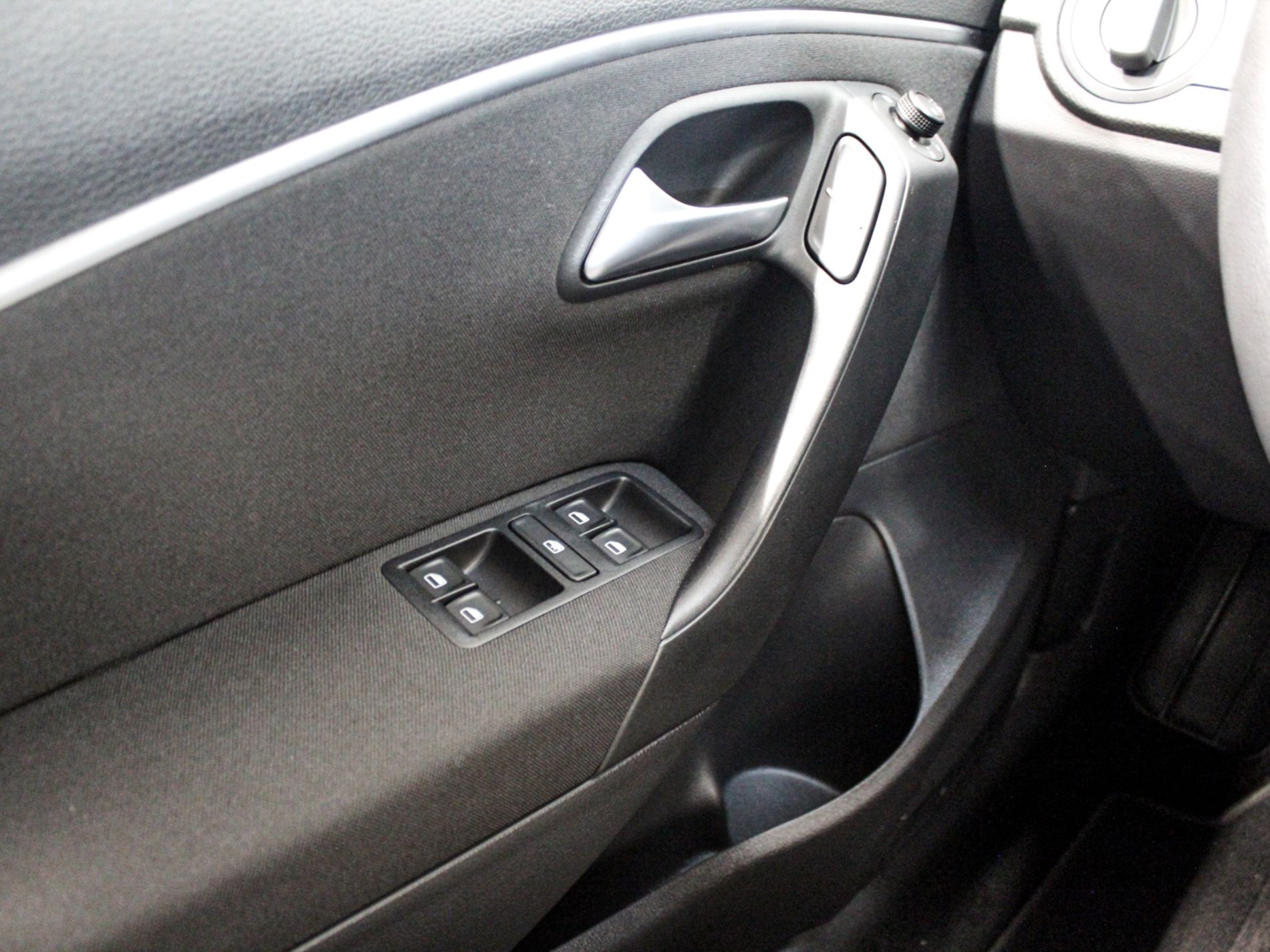 Polo 5p 1.0 mpi Comfortline 75cv - Autoviemme