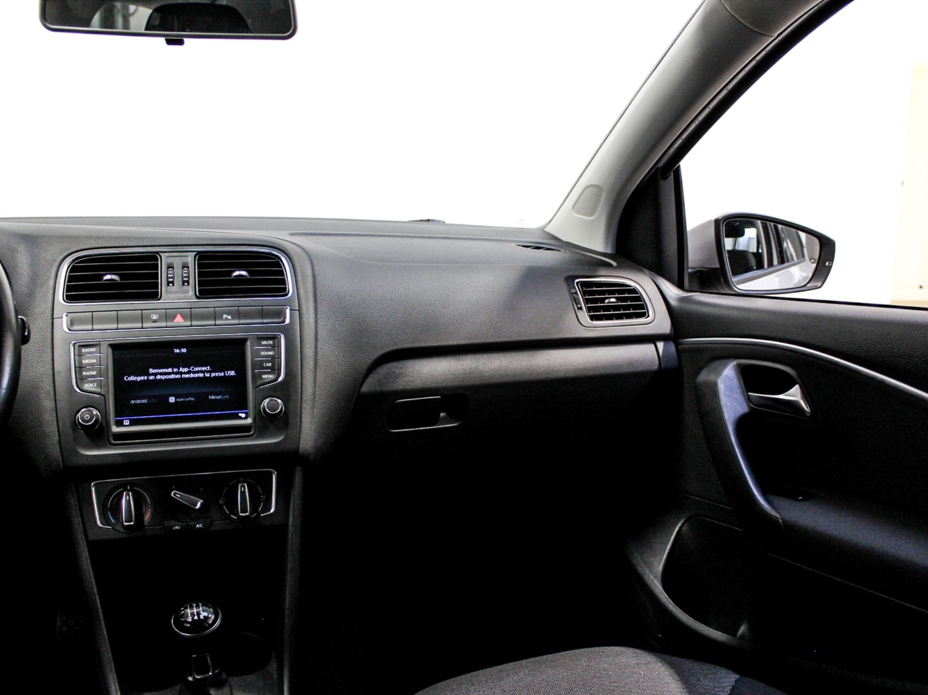 Polo 5p 1.0 mpi Comfortline 75cv - Autoviemme