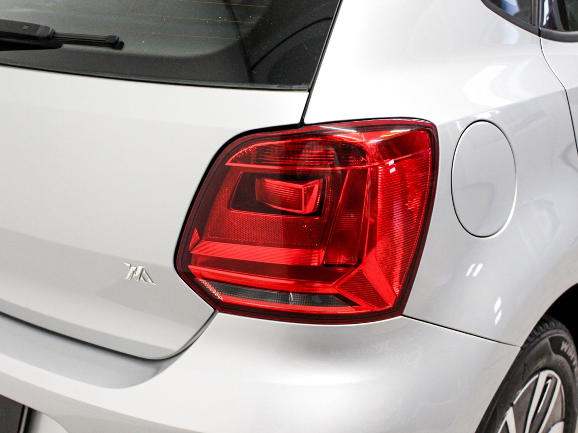 Polo 5p 1.0 mpi Comfortline 75cv - Autoviemme