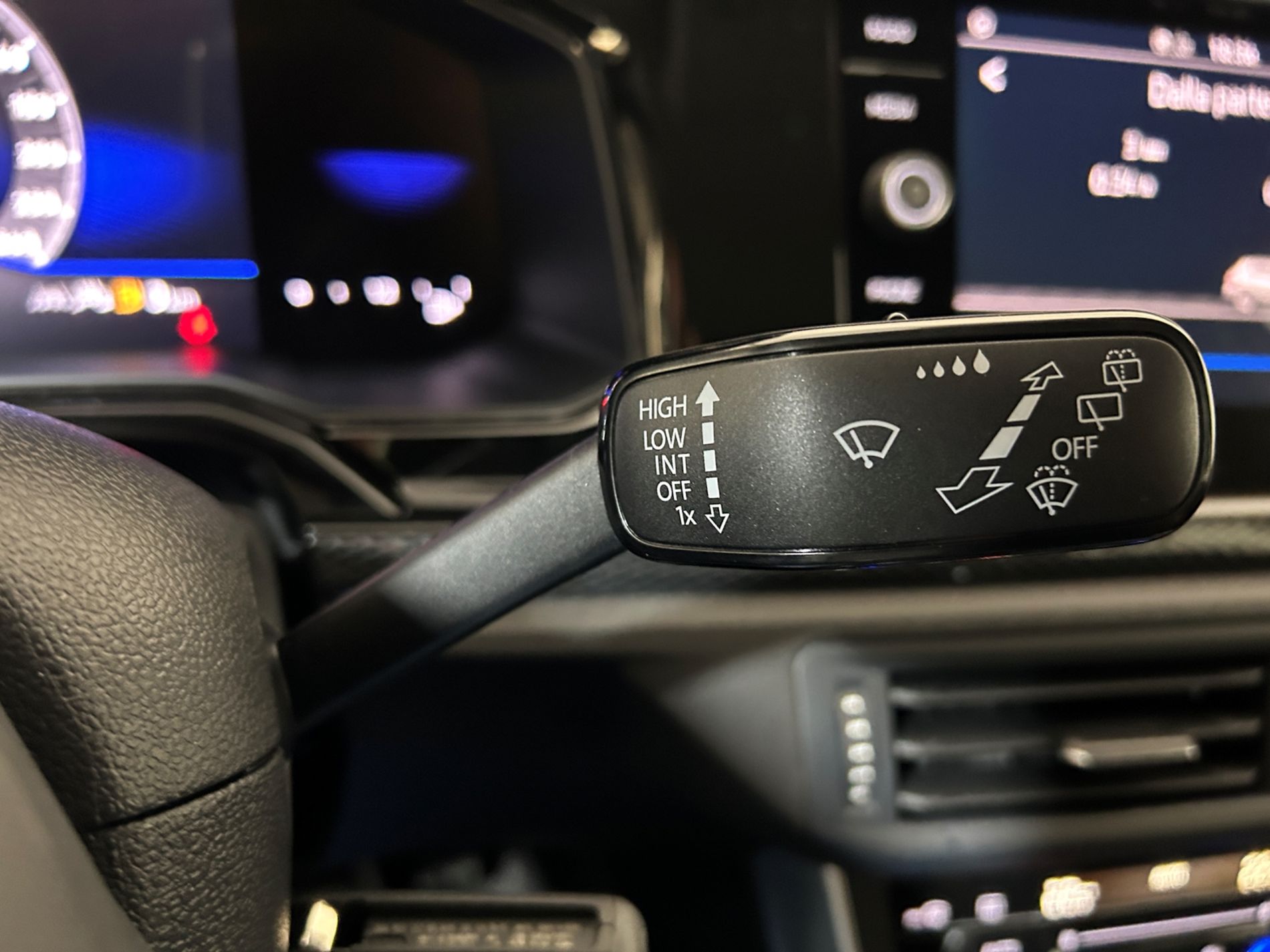 Volkswagen Polo 1.0 tsi R-Line Plus 95 cv - Autoviemme