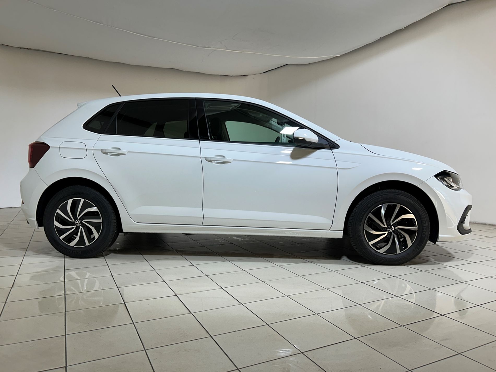 Volkswagen Polo 1.0 tsi R-Line Plus 95 cv - Autoviemme