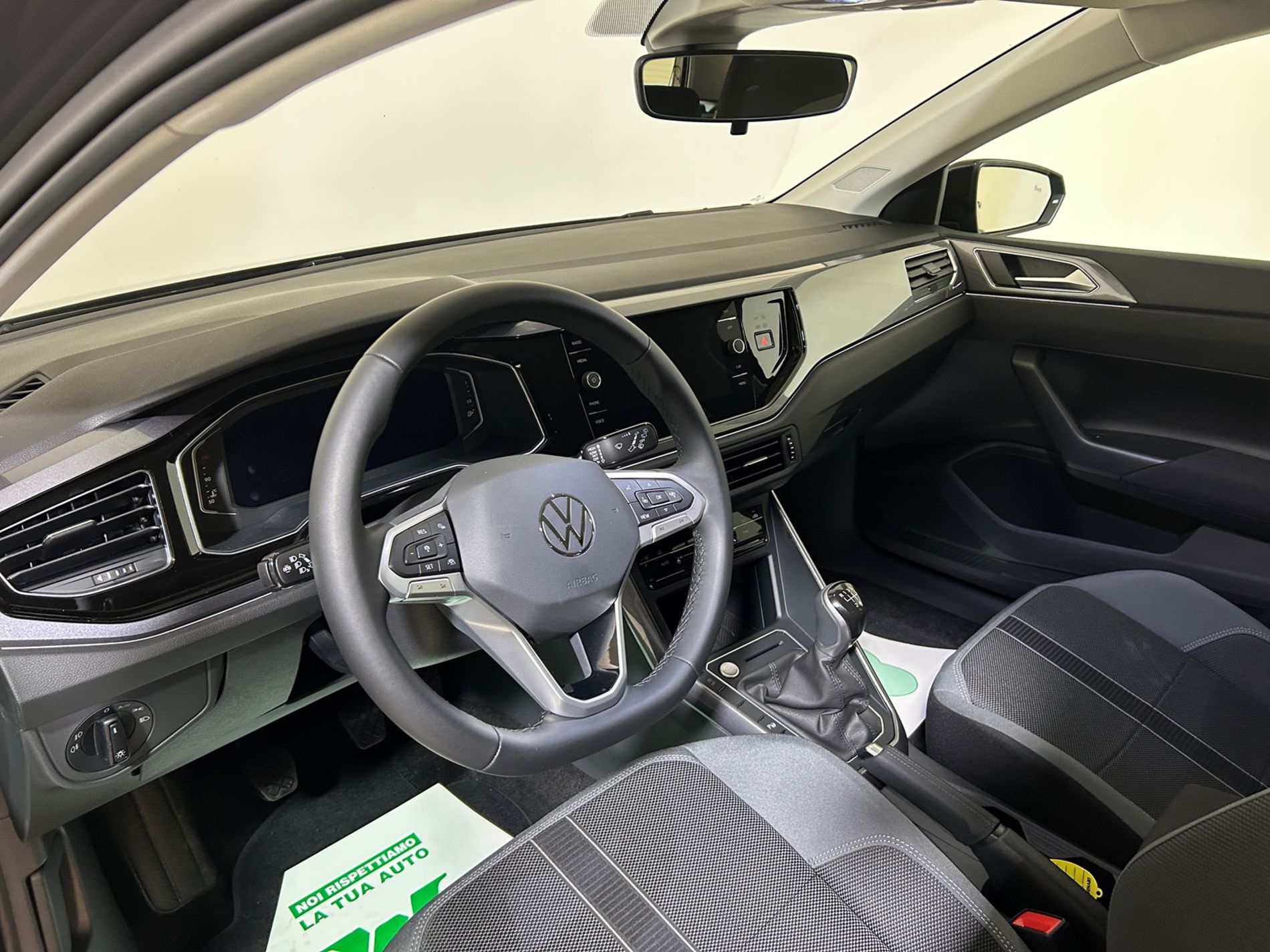 Vw Polo 1.0 tsi Style 95 cv 4 anni di garanzia ufficiale - Autoviemme