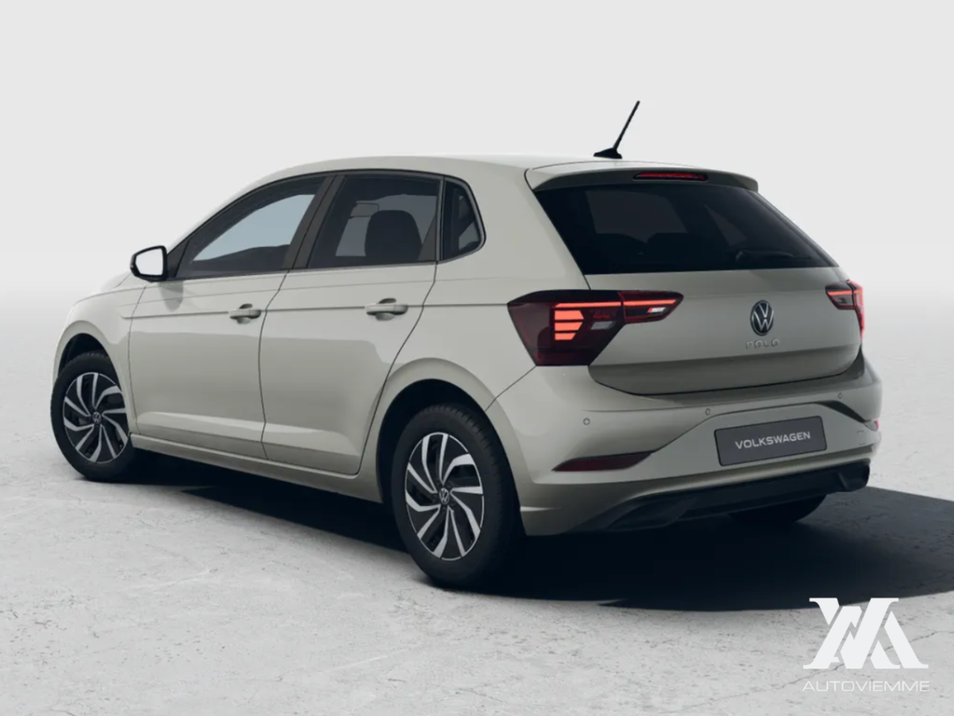 Volkswagen Polo 1.0 Young 80cv   - Autoviemme