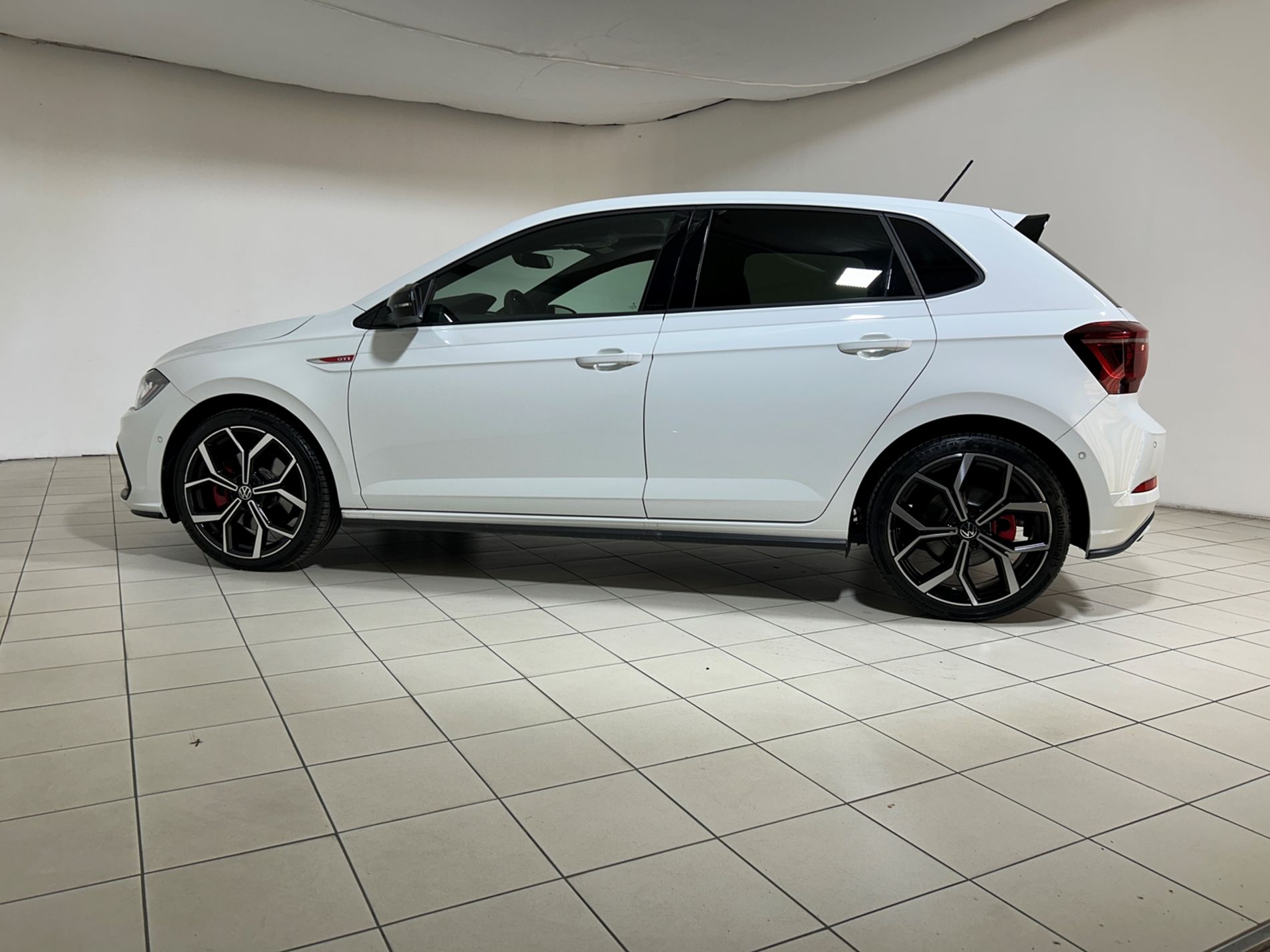 Volkswagen Polo 2.0 tsi GTI dsg - Autoviemme