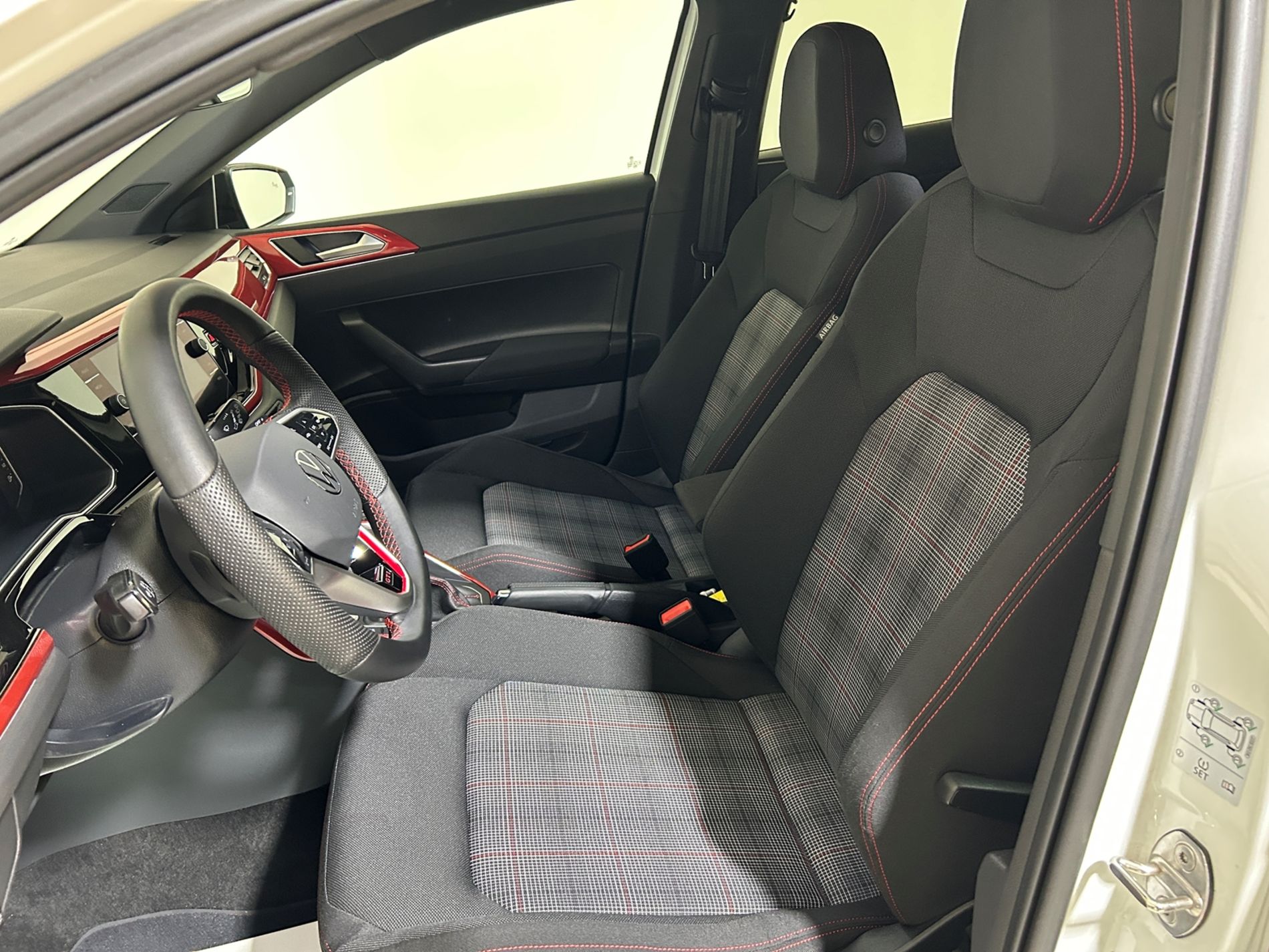 Volkswagen Polo 2.0 tsi GTI dsg - Autoviemme