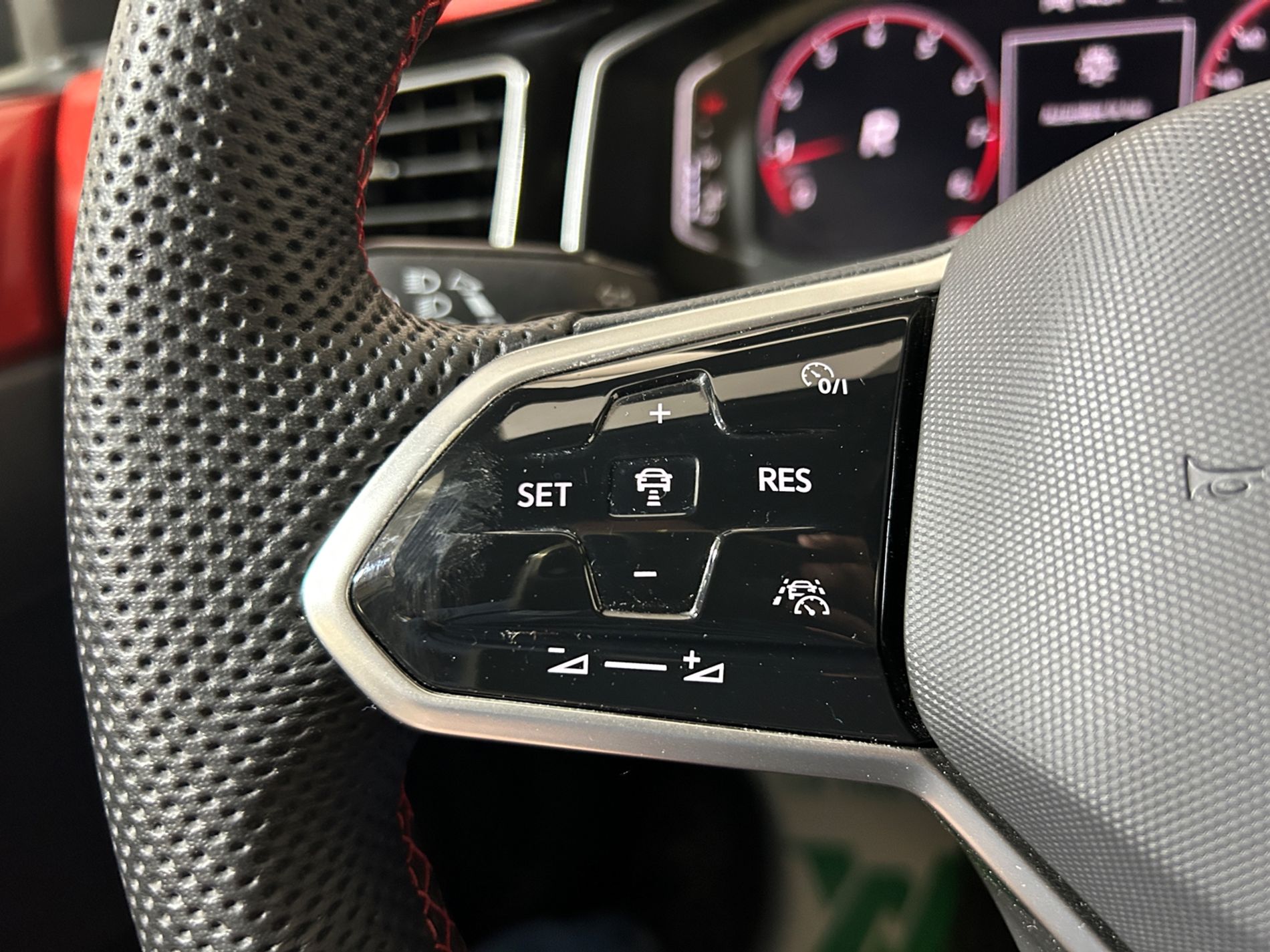 Volkswagen Polo 2.0 tsi GTI dsg - Autoviemme