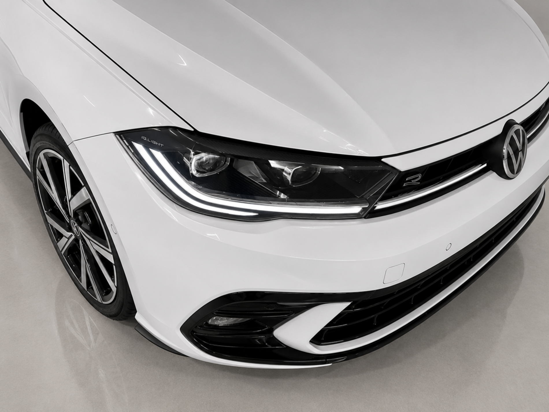 Polo 1.0 tsi R-Line 110cv dsg - Autoviemme