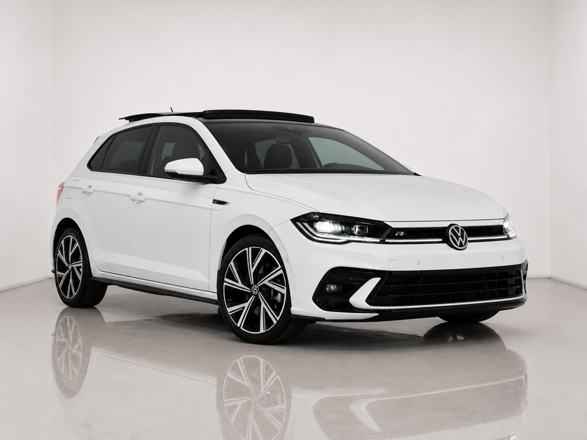 Polo 1.0 tsi R-Line 110cv dsg - Autoviemme