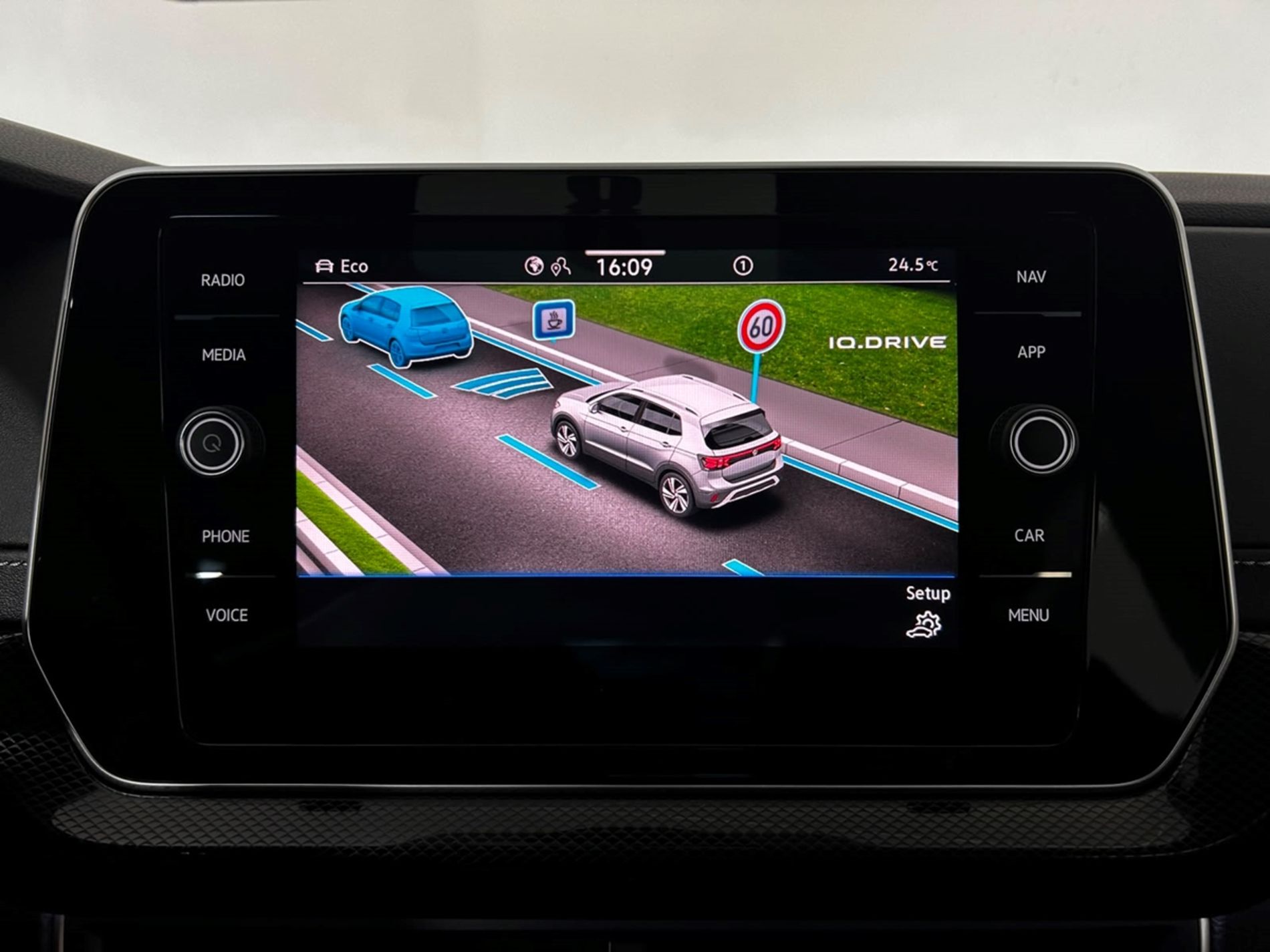 T-Cross R-Line 115cv dsg - Autoviemme