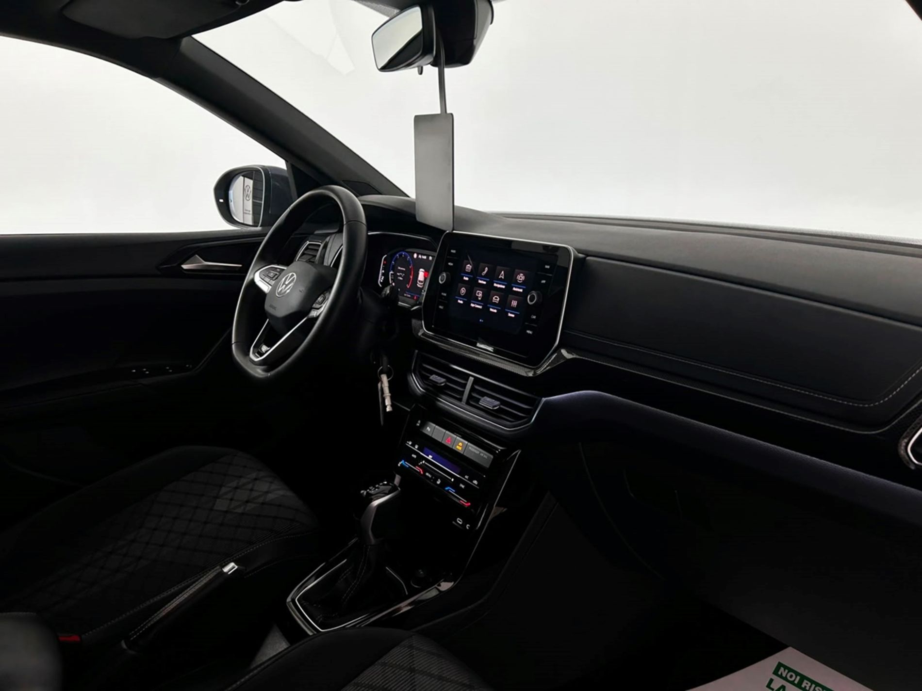 T-Cross R-Line 115cv dsg - Autoviemme