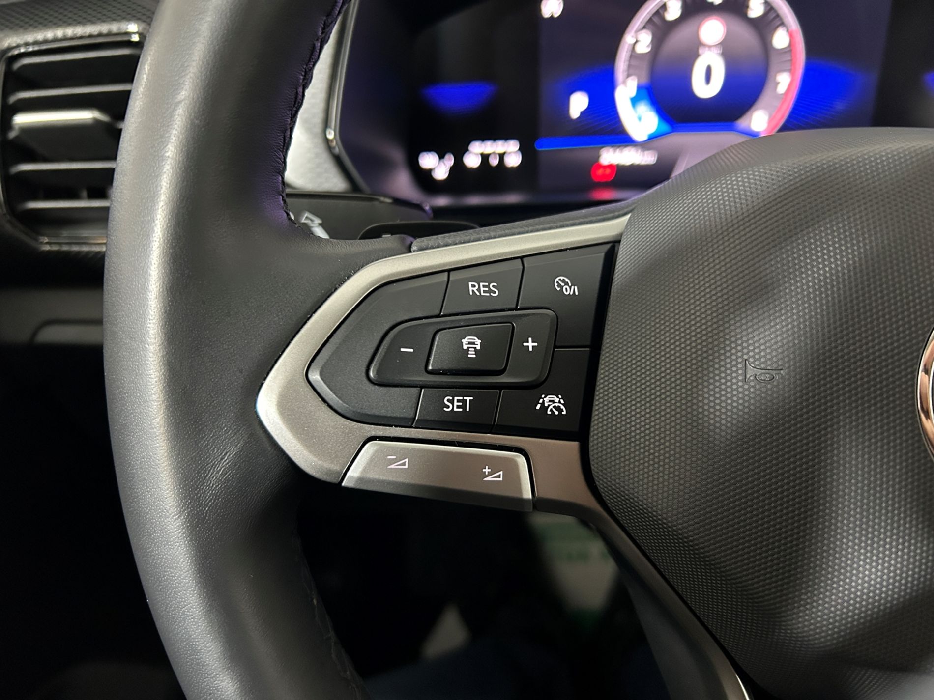 T-Cross 1.0 tsi Life 115cv dsg - Autoviemme