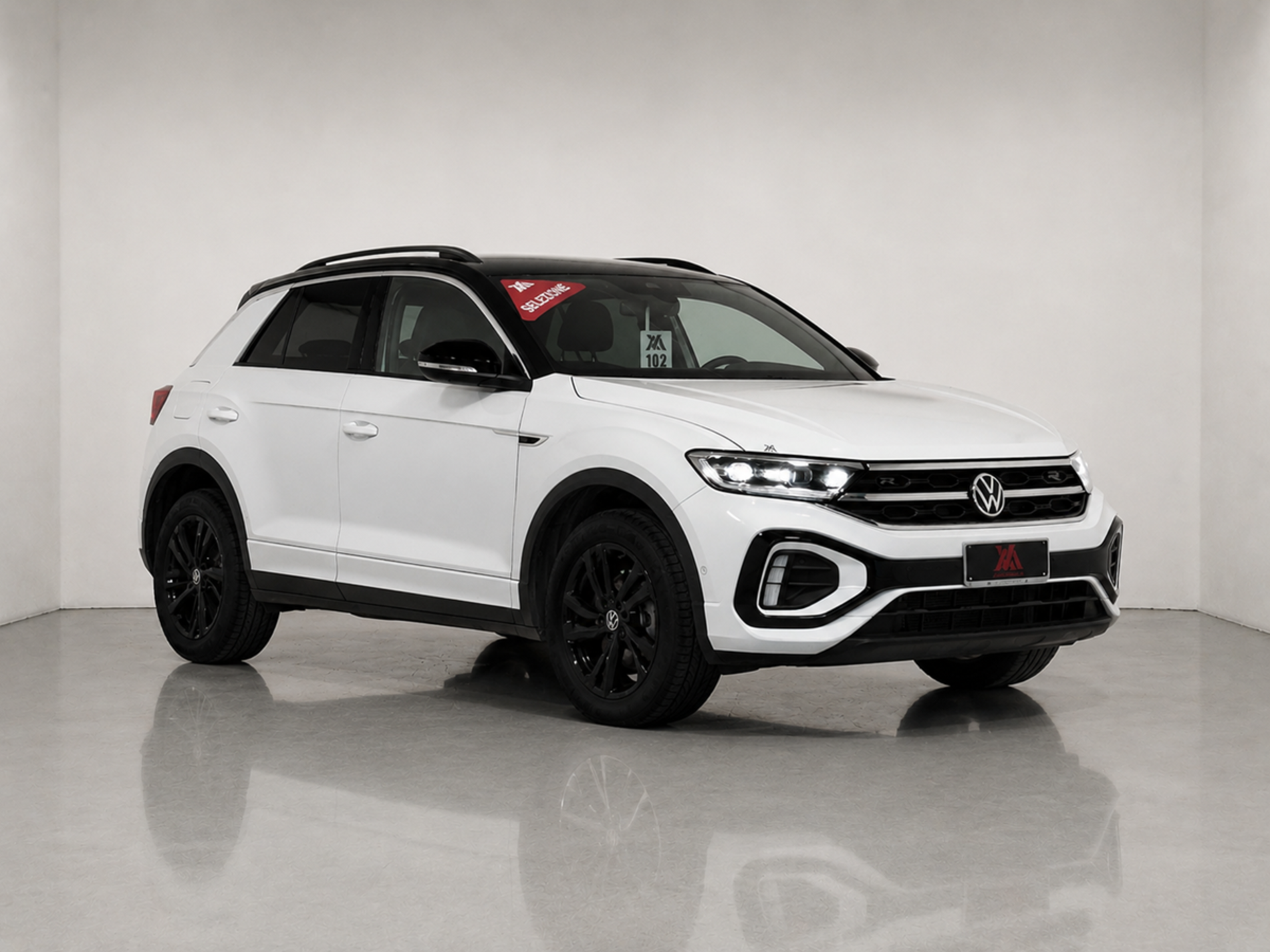 Volkswagen T-Roc R-Line 150 cv tfsi gancio traino sedili Ergo Active - Autoviemme