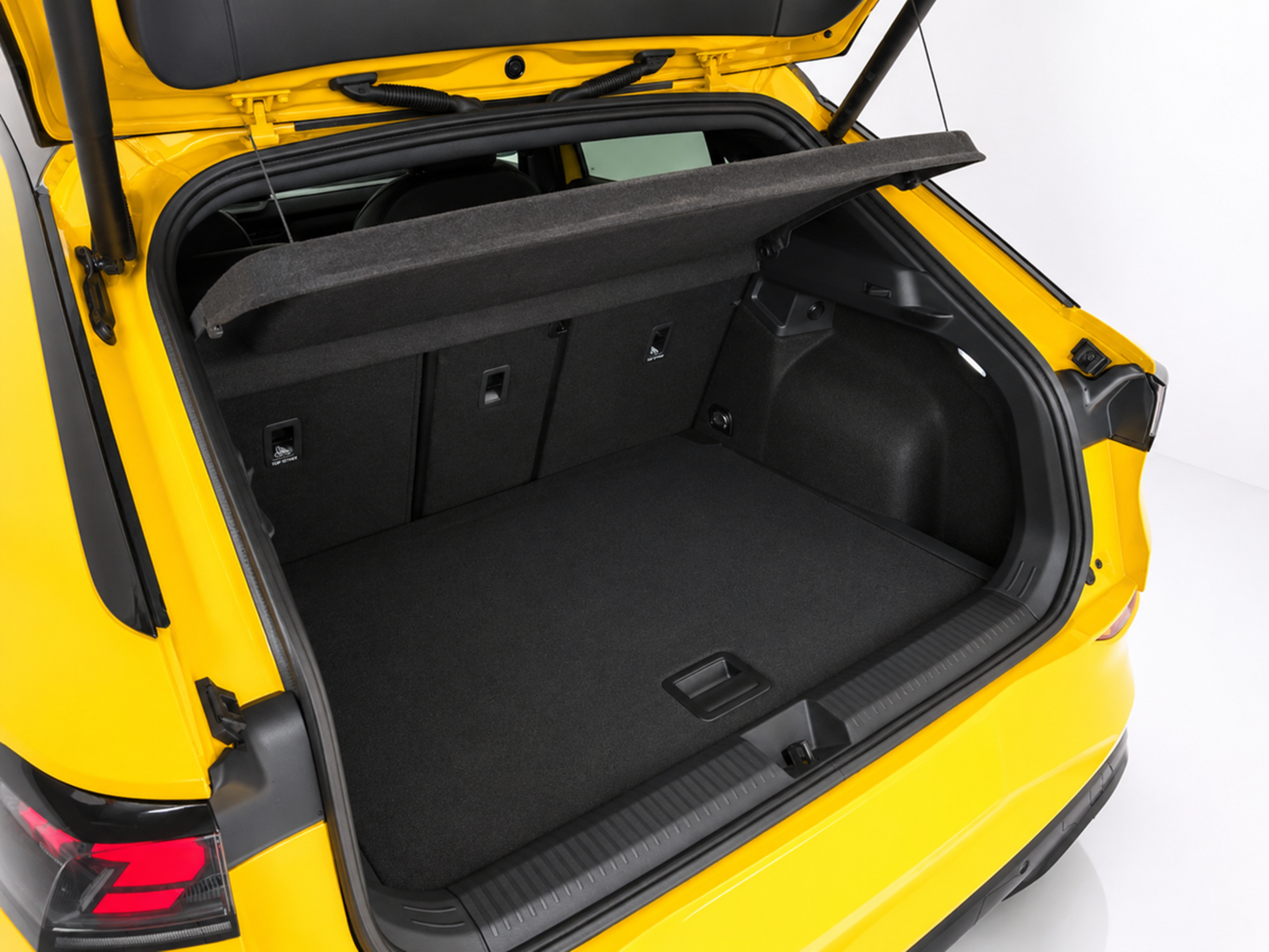 Volkswagen nuovo T-Roc R-Line 150 cv dsg - Autoviemme