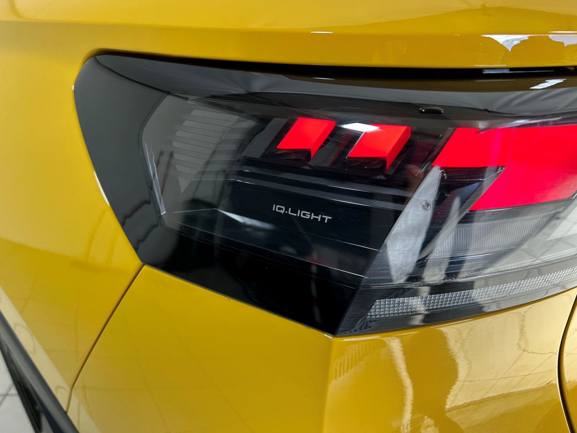 T-Roc R-Line 150cv dsg - Autoviemme