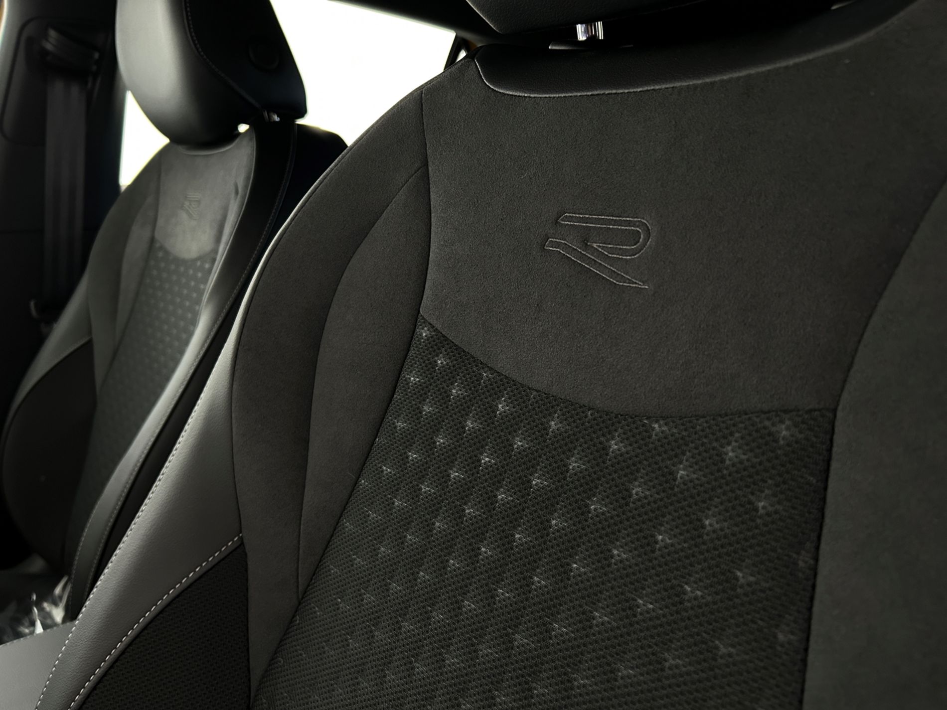 T-Roc R-Line 150cv dsg - Autoviemme