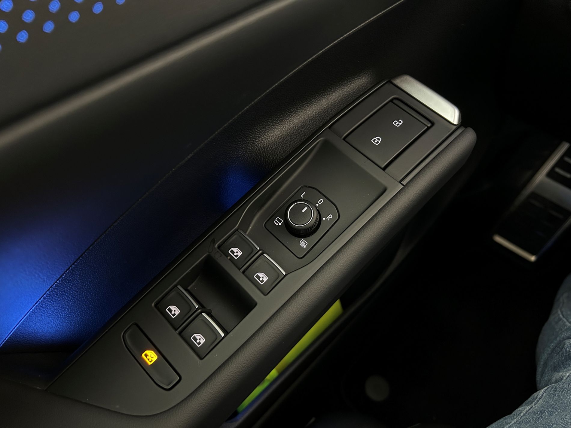 T-Roc R-Line 150cv dsg - Autoviemme