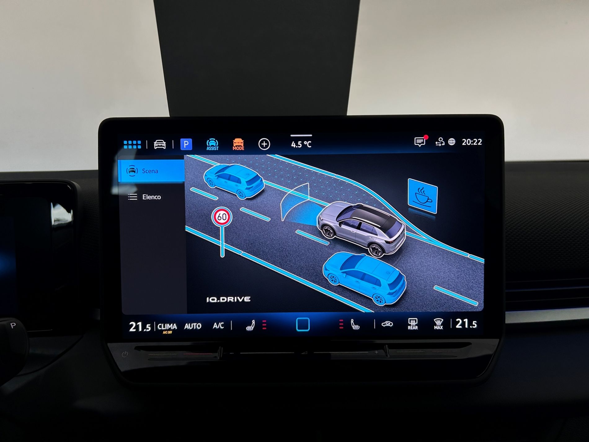 T-Roc R-Line 150cv dsg - Autoviemme