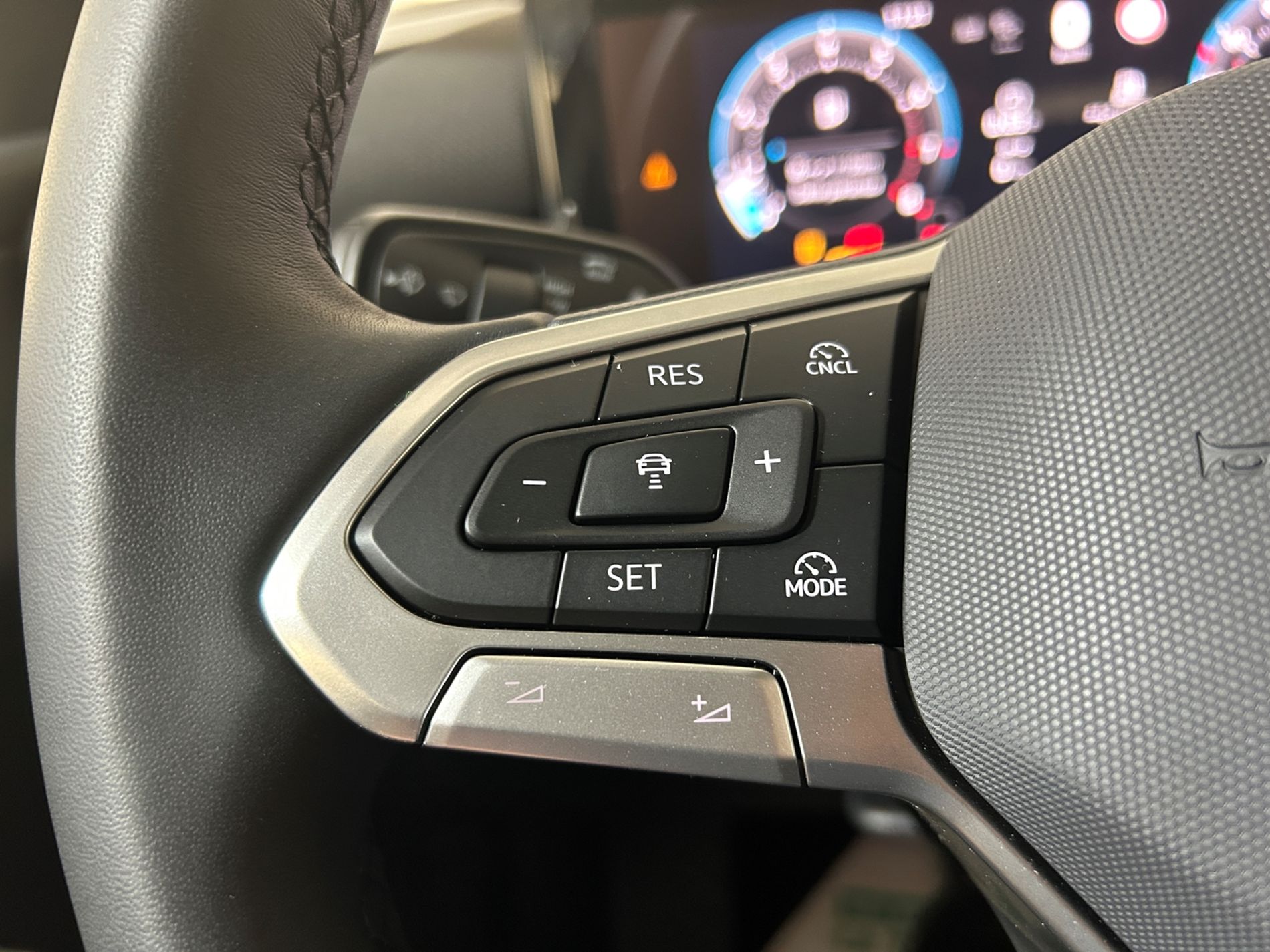 Volkswagen nuovo T-Roc Style 150 cv dsg - Autoviemme