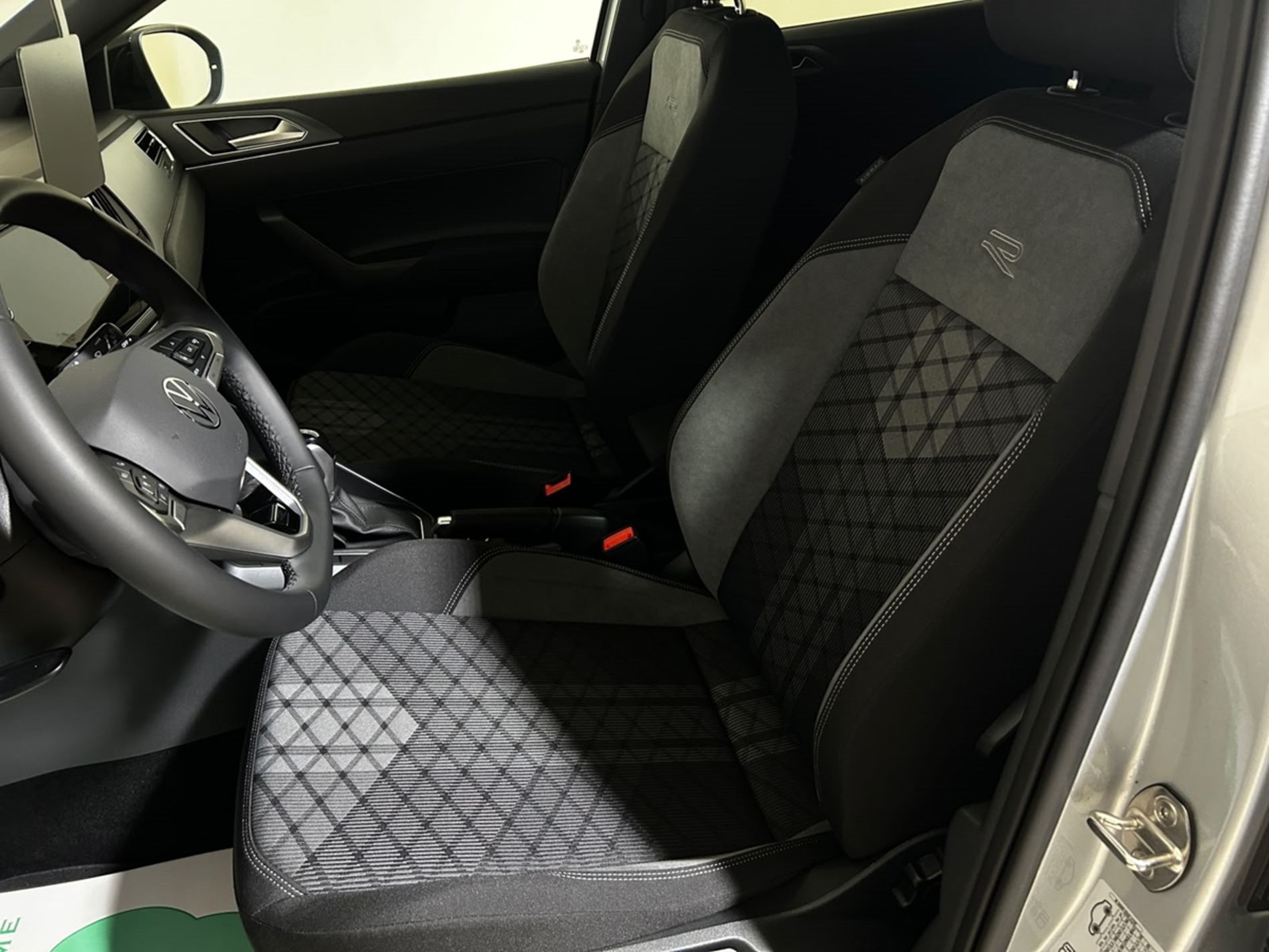 Taigo 1.5 R-Line Plus 150cv - Autoviemme