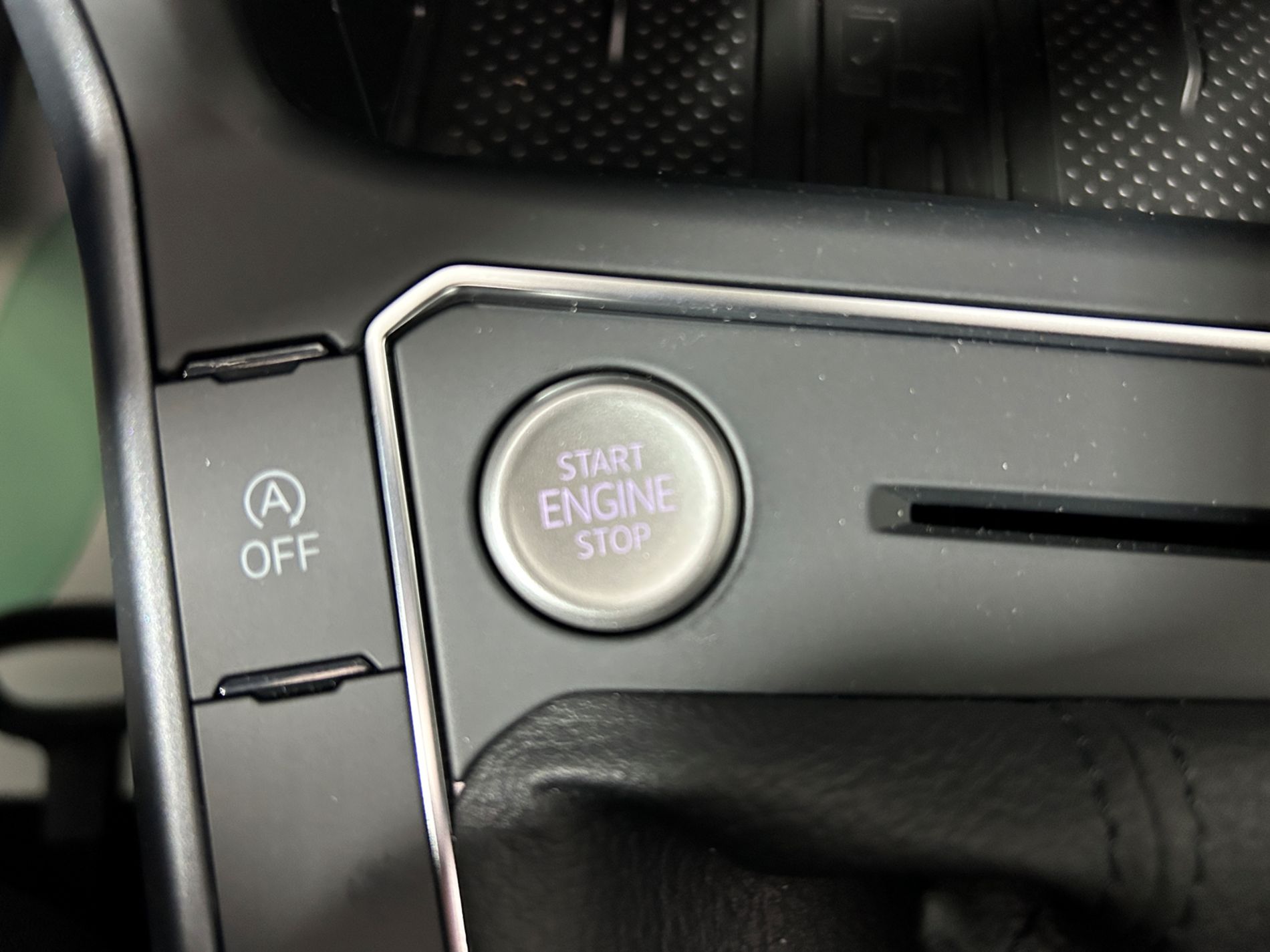 Volkswagen Taigo 1.0 tsi R-Line Plus 115 cv dsg tetto apribile e Fari Matrix - Autoviemme