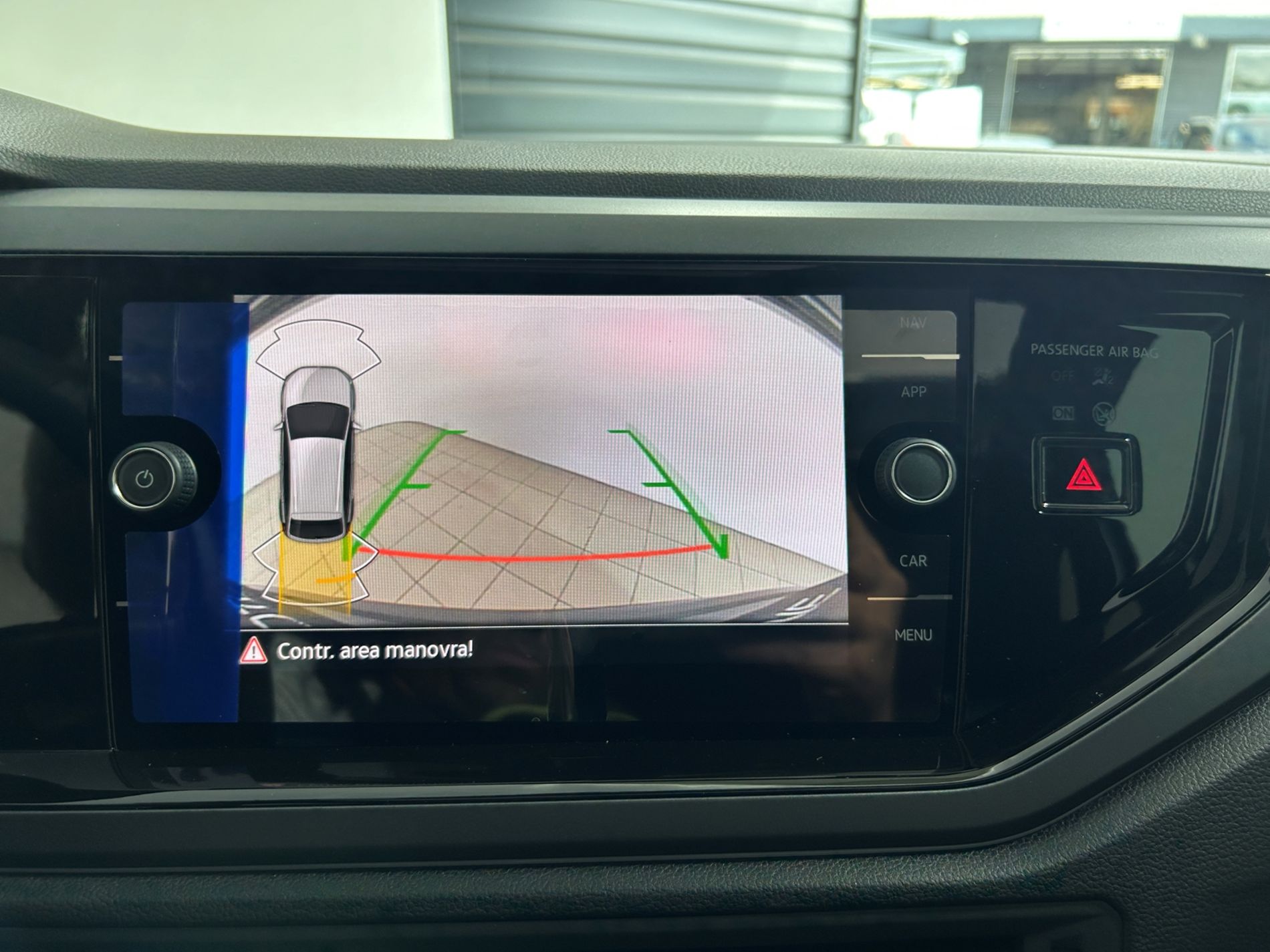 Volkswagen Taigo 1.0 tsi R-Line Plus 115 cv dsg tetto apribile e Fari Matrix - Autoviemme