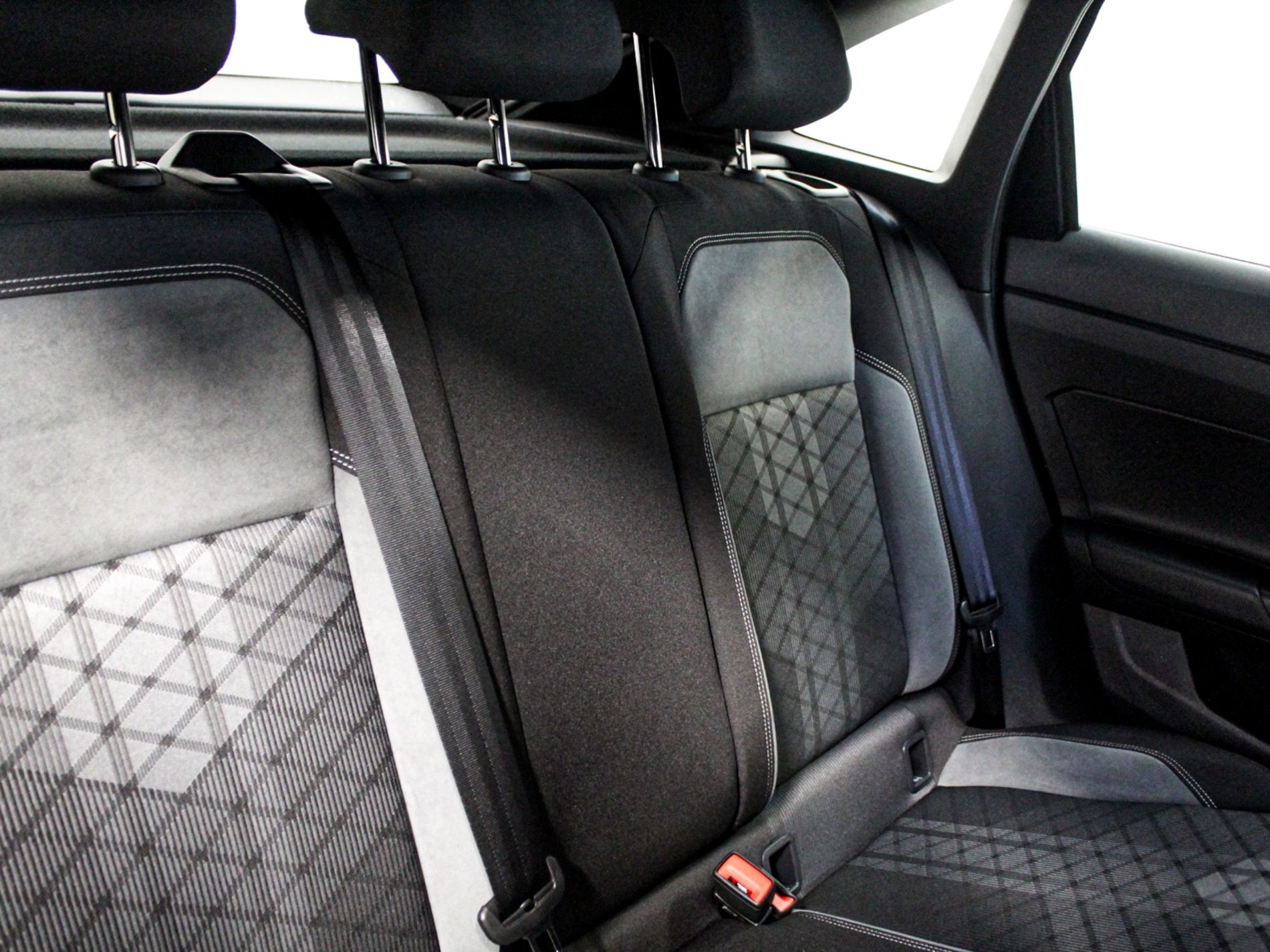 Taigo 1.5 tsi R-Line 150cv dsg - Autoviemme