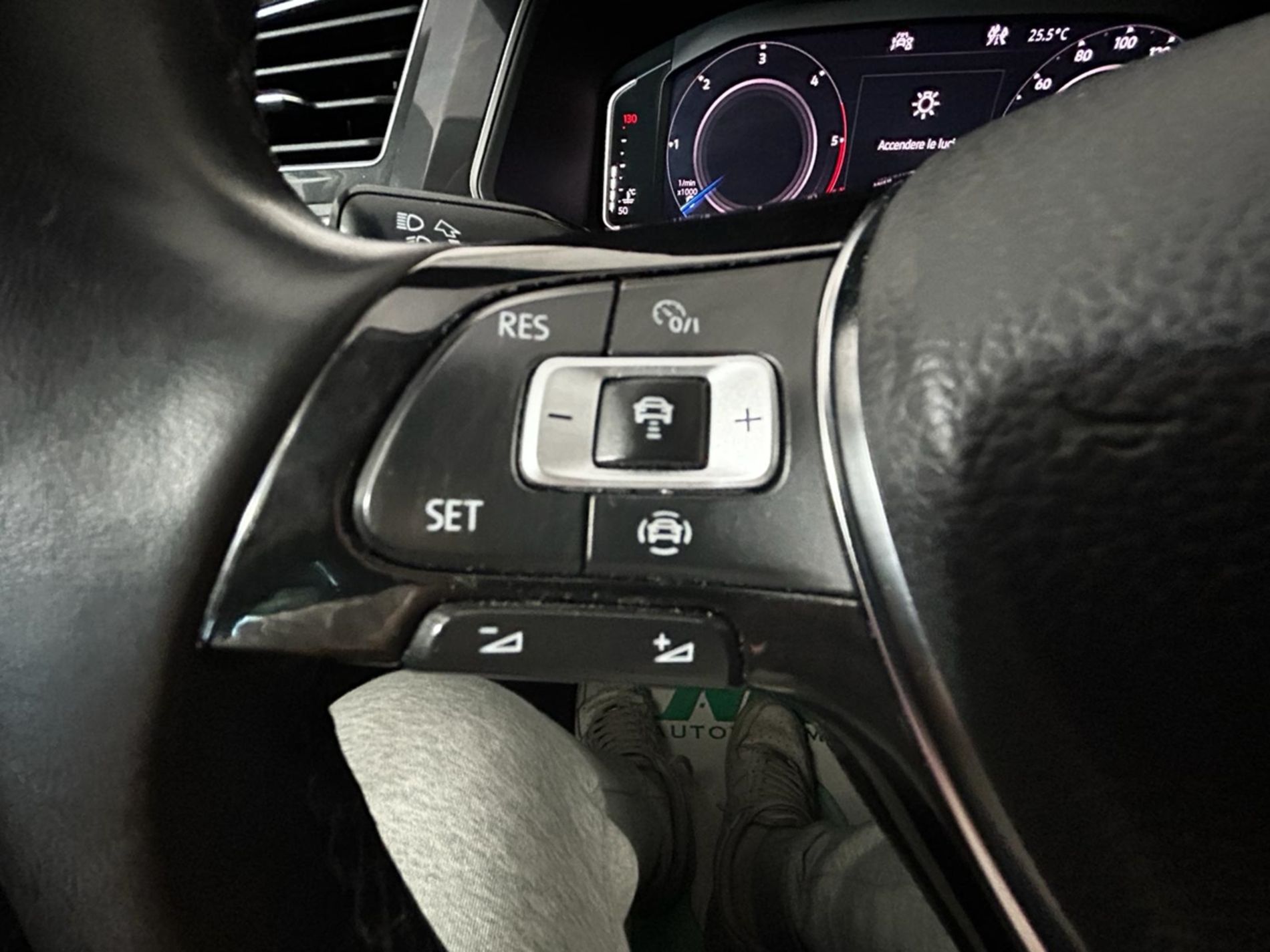 Tiguan 1.6 tdi Sport 115cv - Autoviemme