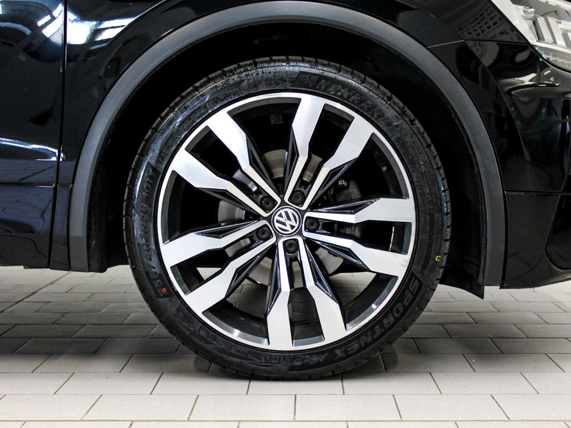 Volkswagen Tiguan 2.0 tdi R-Line 150cv dsg   - Autoviemme