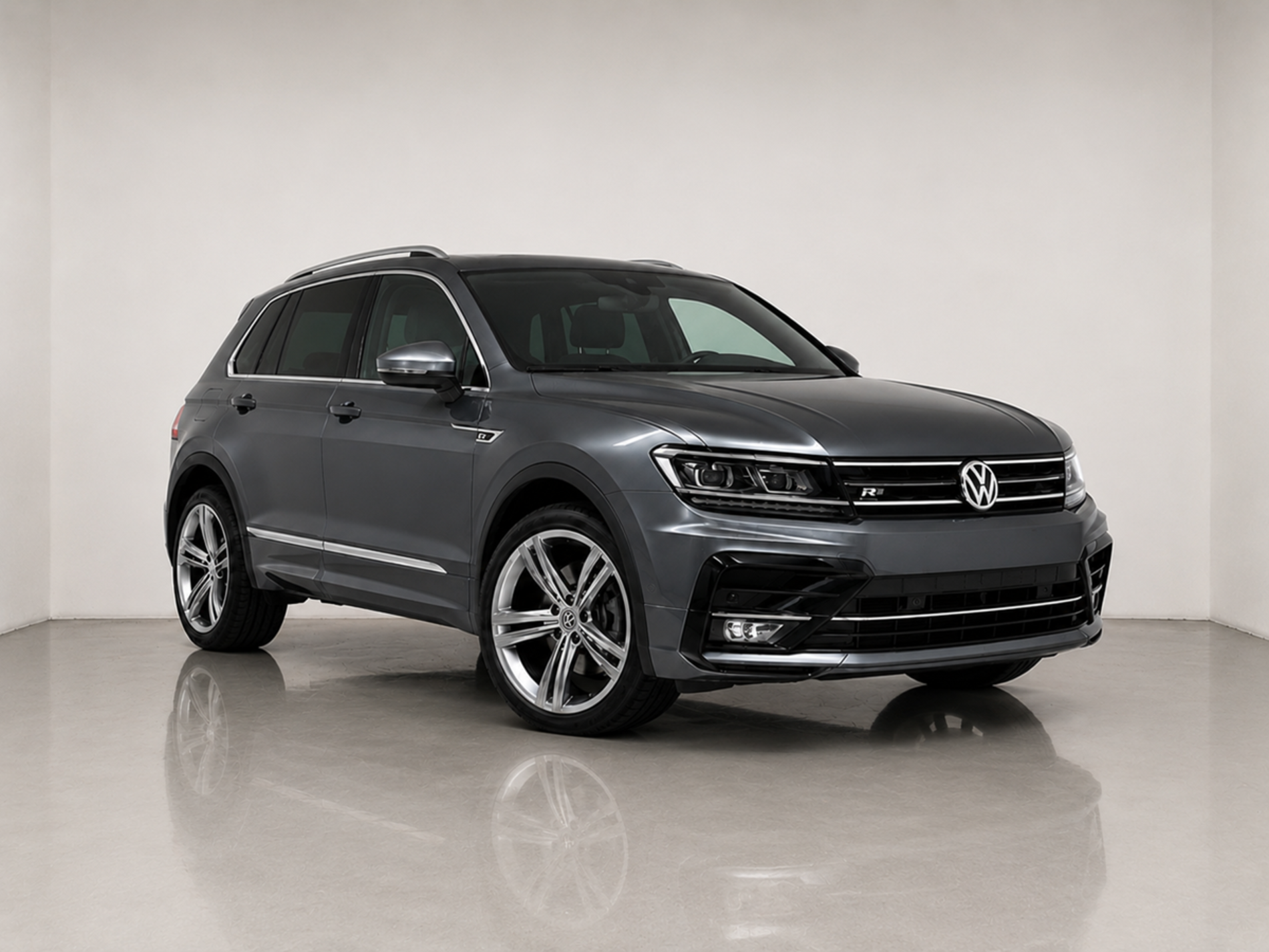 Volkswagen Tiguan Sport 4motion - Autoviemme