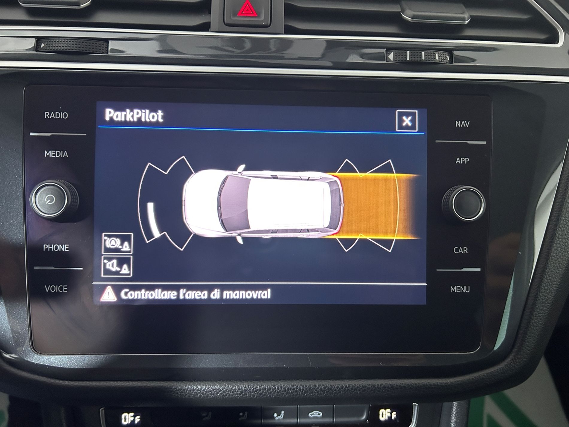 Volkswagen Tiguan 2.0 tdi Sport 4motion 150cv dsg gancio traino - Autoviemme