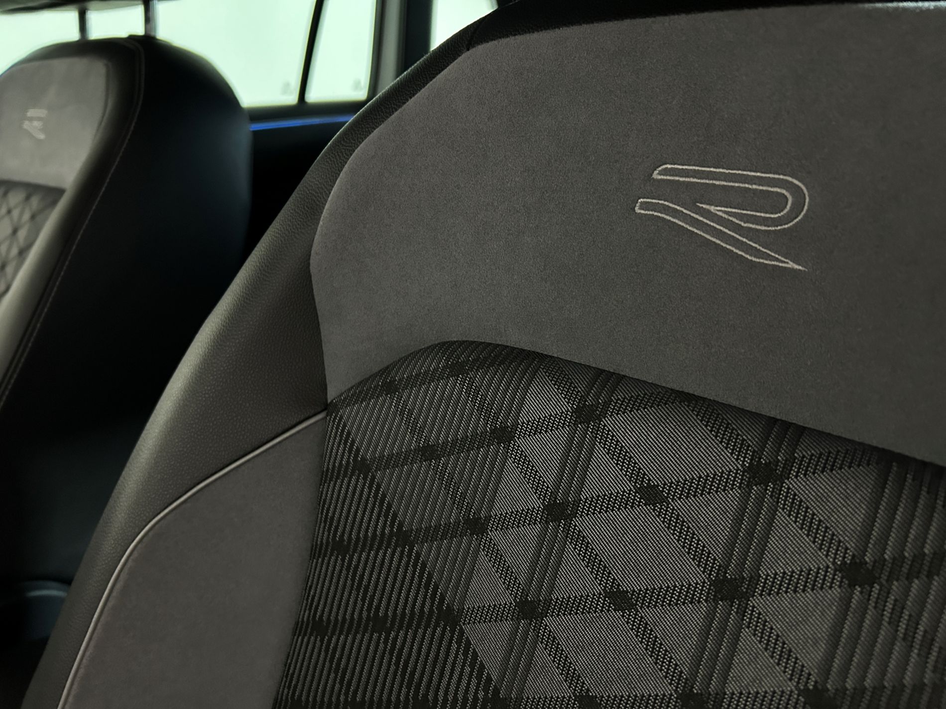 Tiguan R-Line 4motion 150cv dsg - Autoviemme