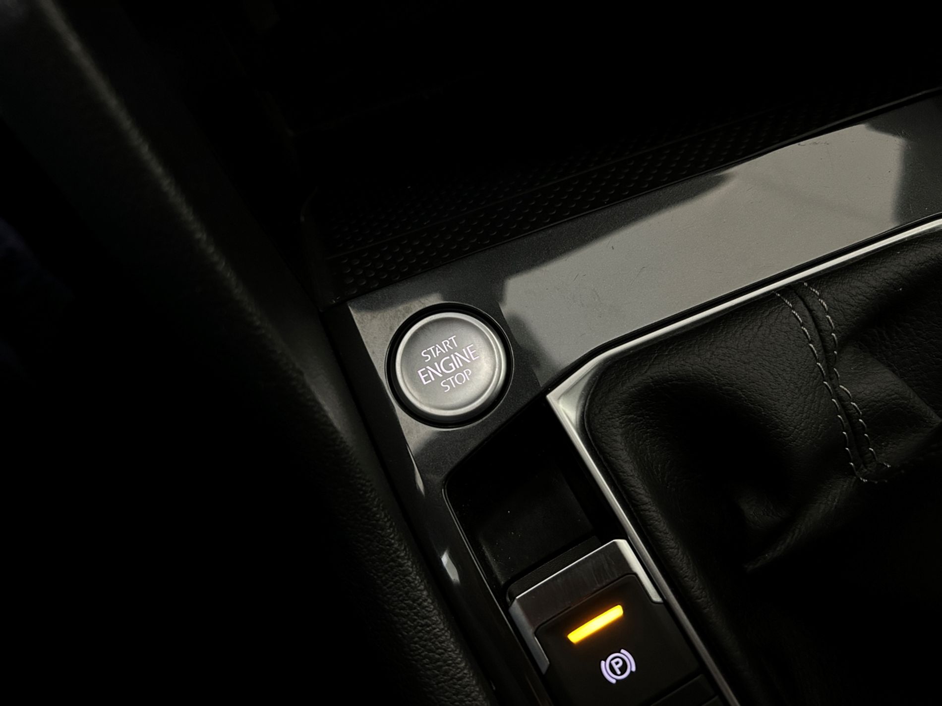 Tiguan R-Line 4motion 150cv dsg - Autoviemme