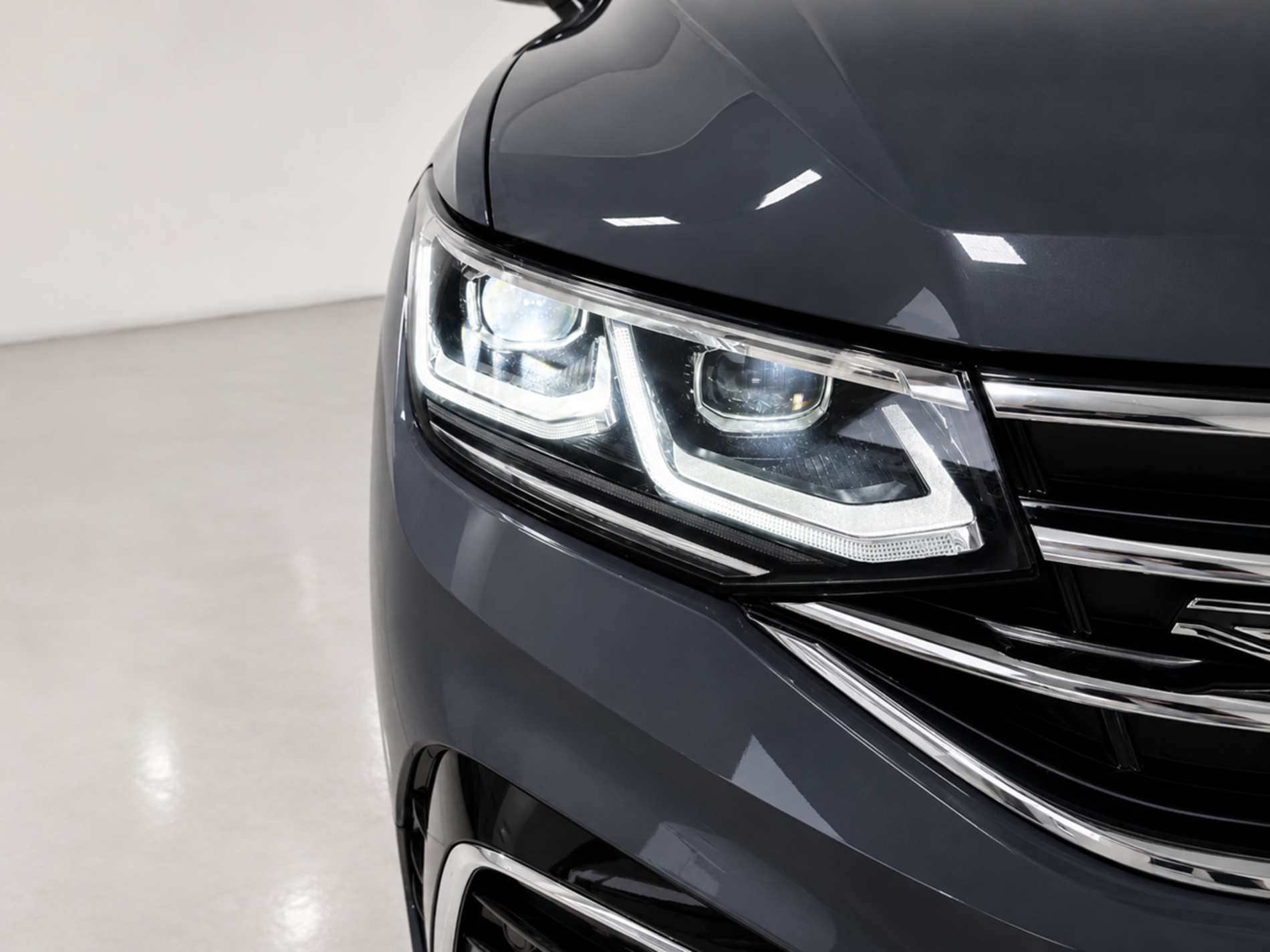 Tiguan 2.0 tdi R Line 4motion 150cv dsg - Autoviemme