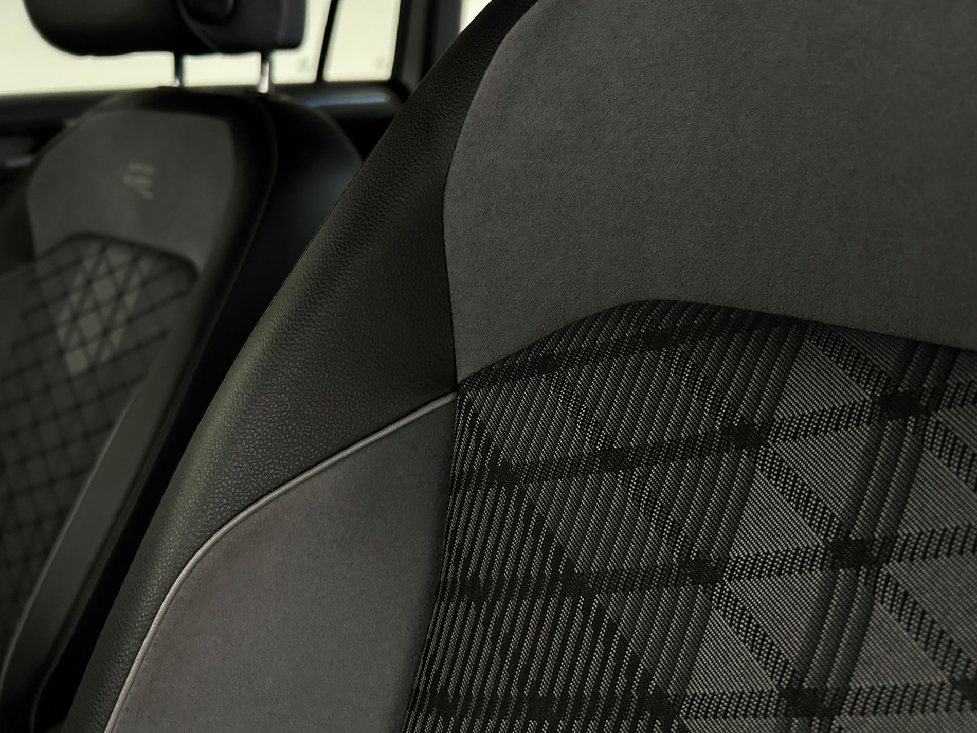 Tiguan 1.5 tsi R-Line dsg - Autoviemme