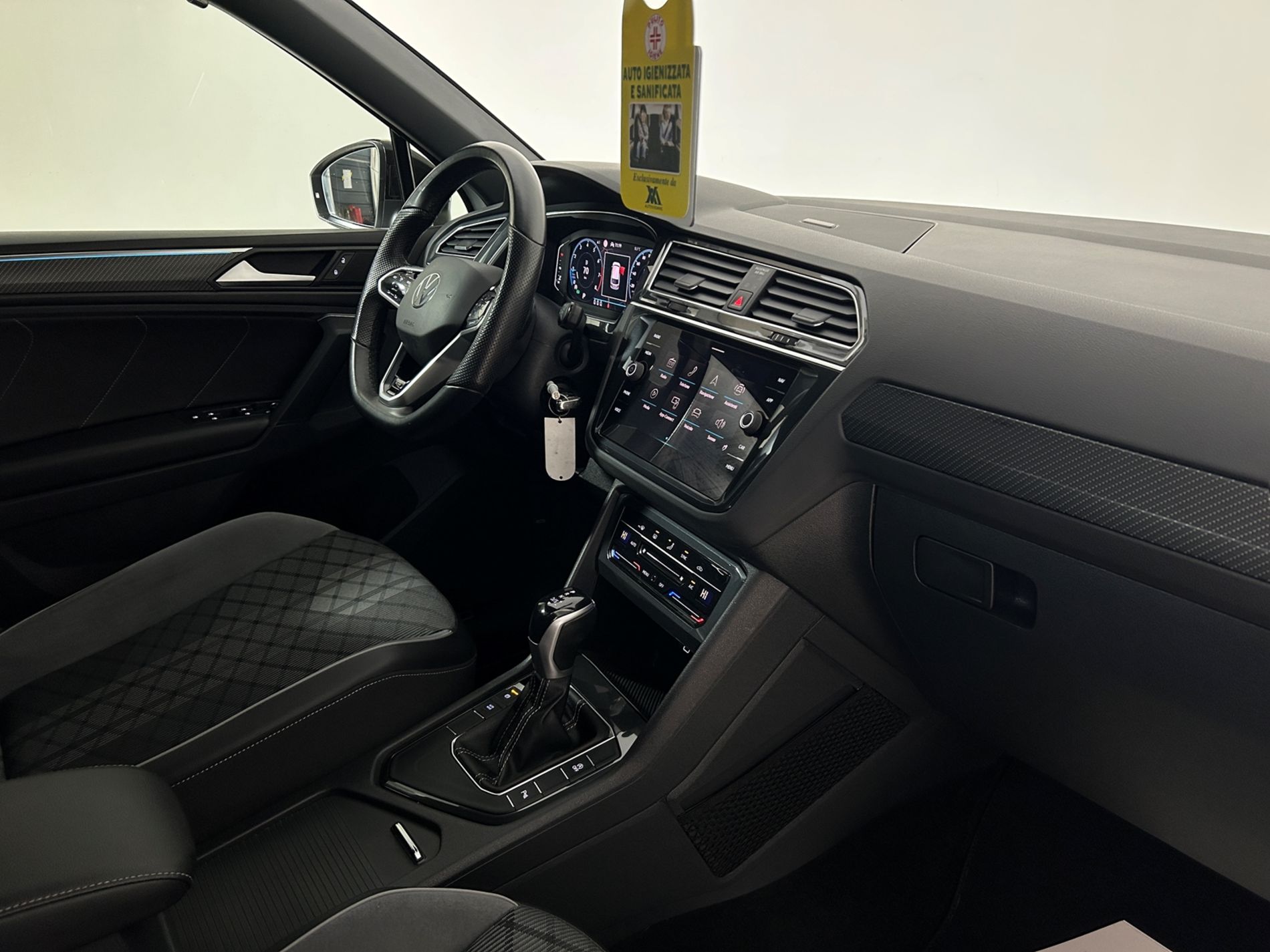 Tiguan 1.5 tsi R-Line dsg - Autoviemme