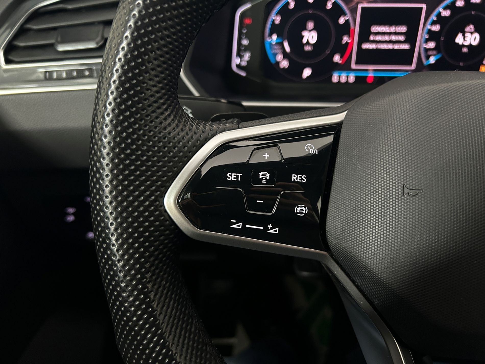 Tiguan 1.5 tsi R-Line dsg - Autoviemme