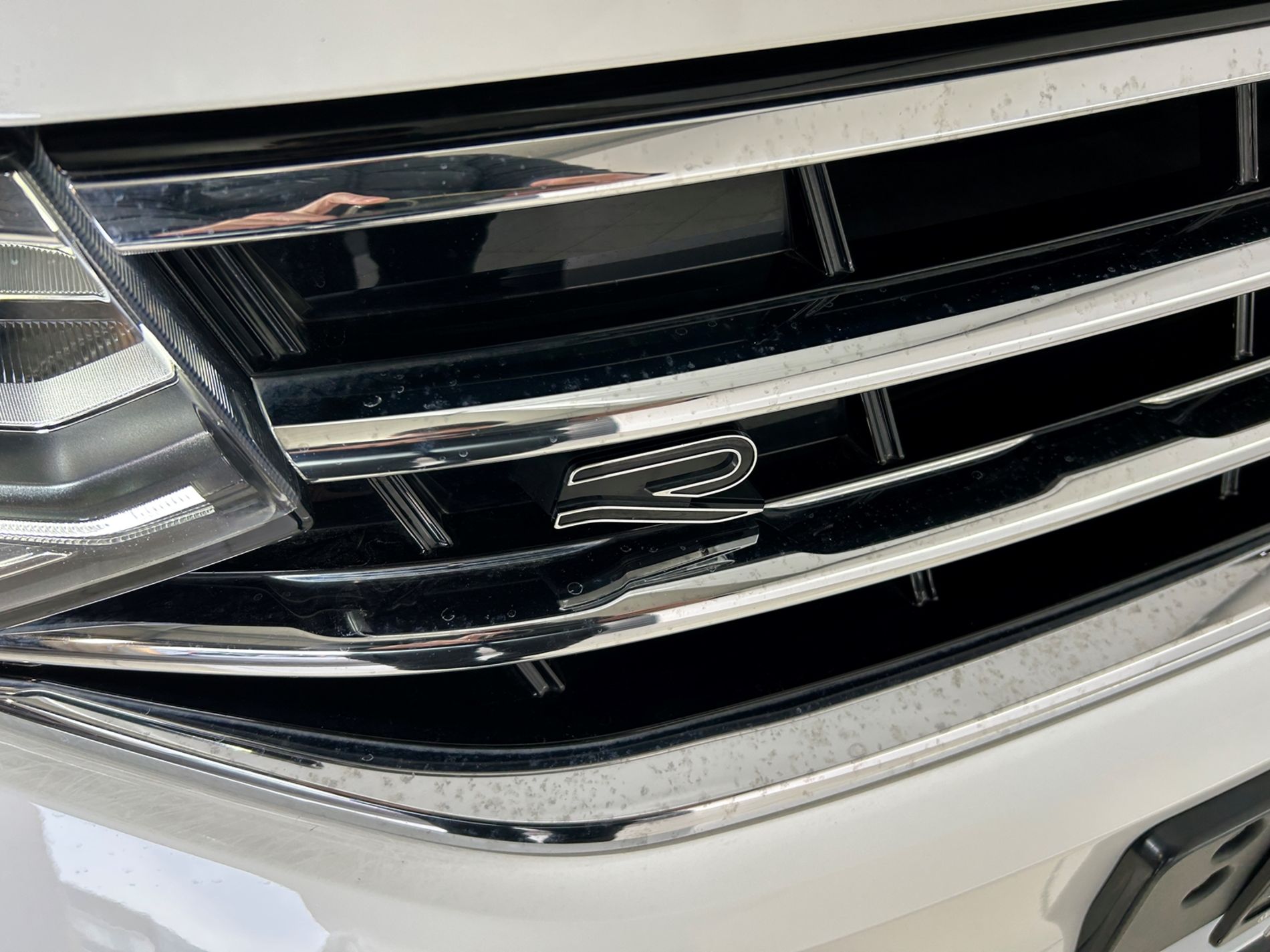 Tiguan R-Line DSG - Autoviemme