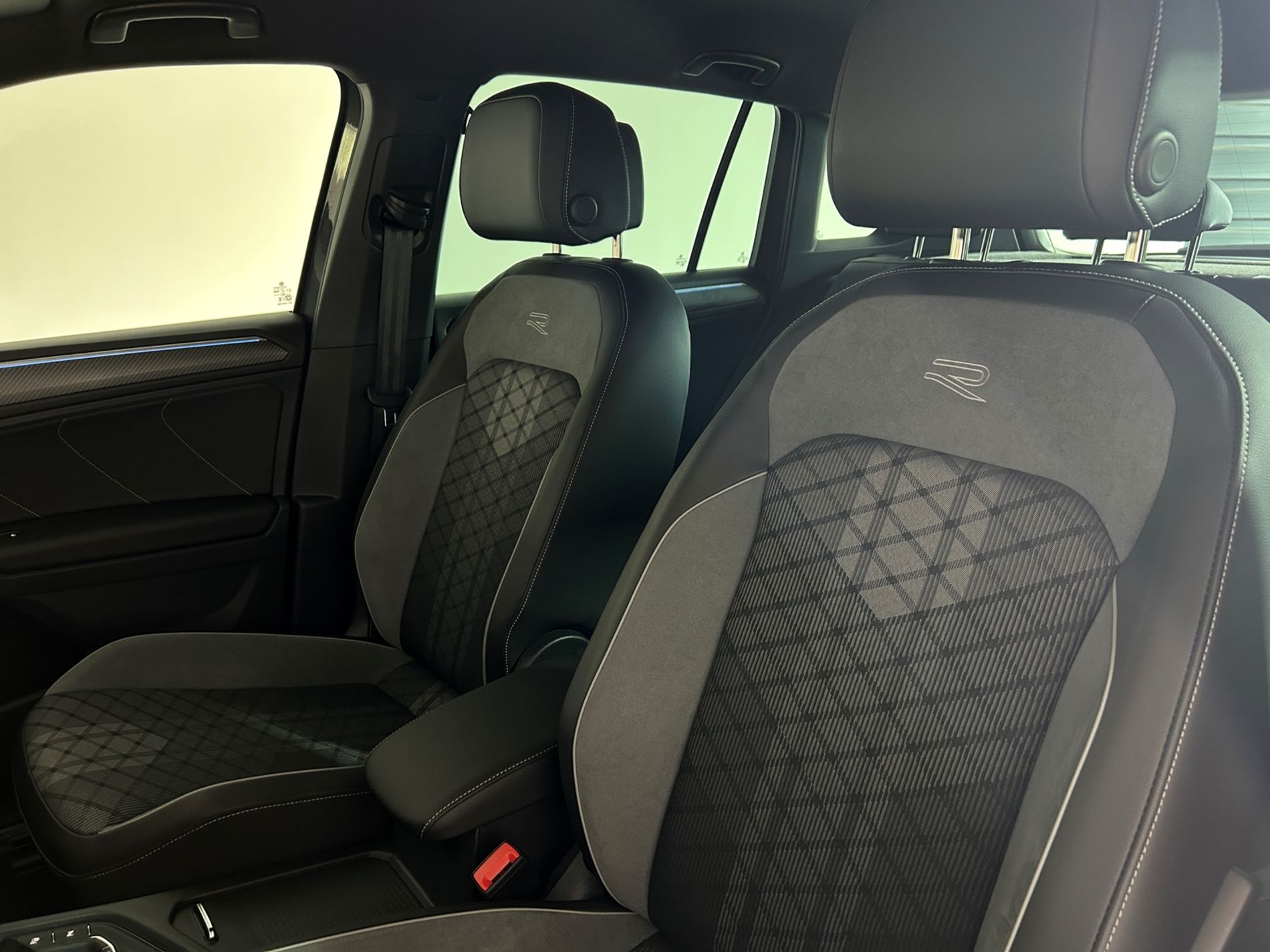 Tiguan 1.5 tsi R-Line 150cv dsg - Autoviemme