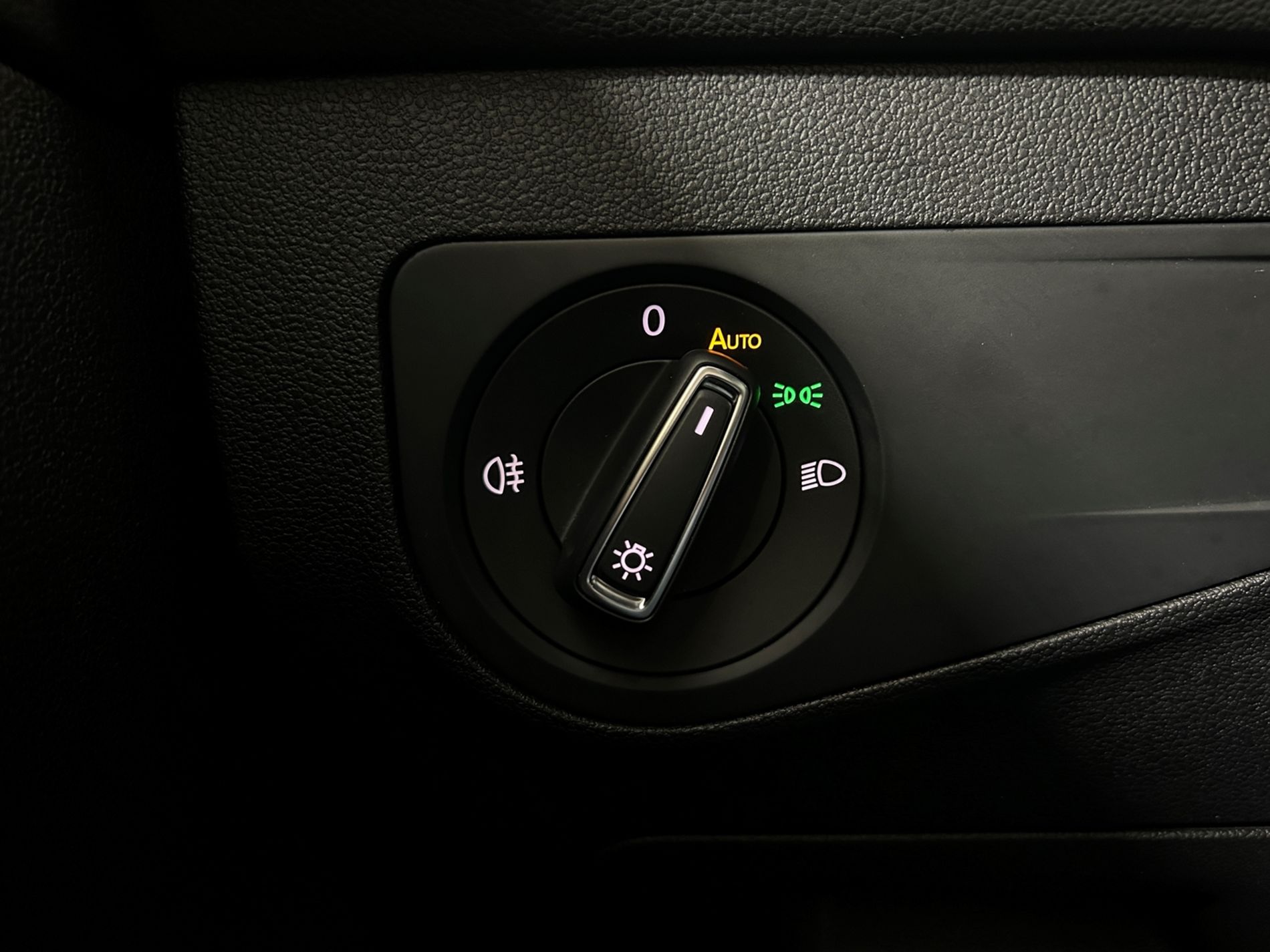 Tiguan 1.5 tsi R-Line 150cv dsg - Autoviemme