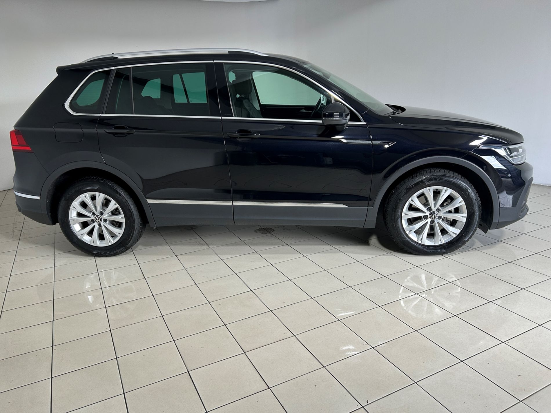 Volkswagen Tiguan 2.0 tdi Life 122 cv - Autoviemme