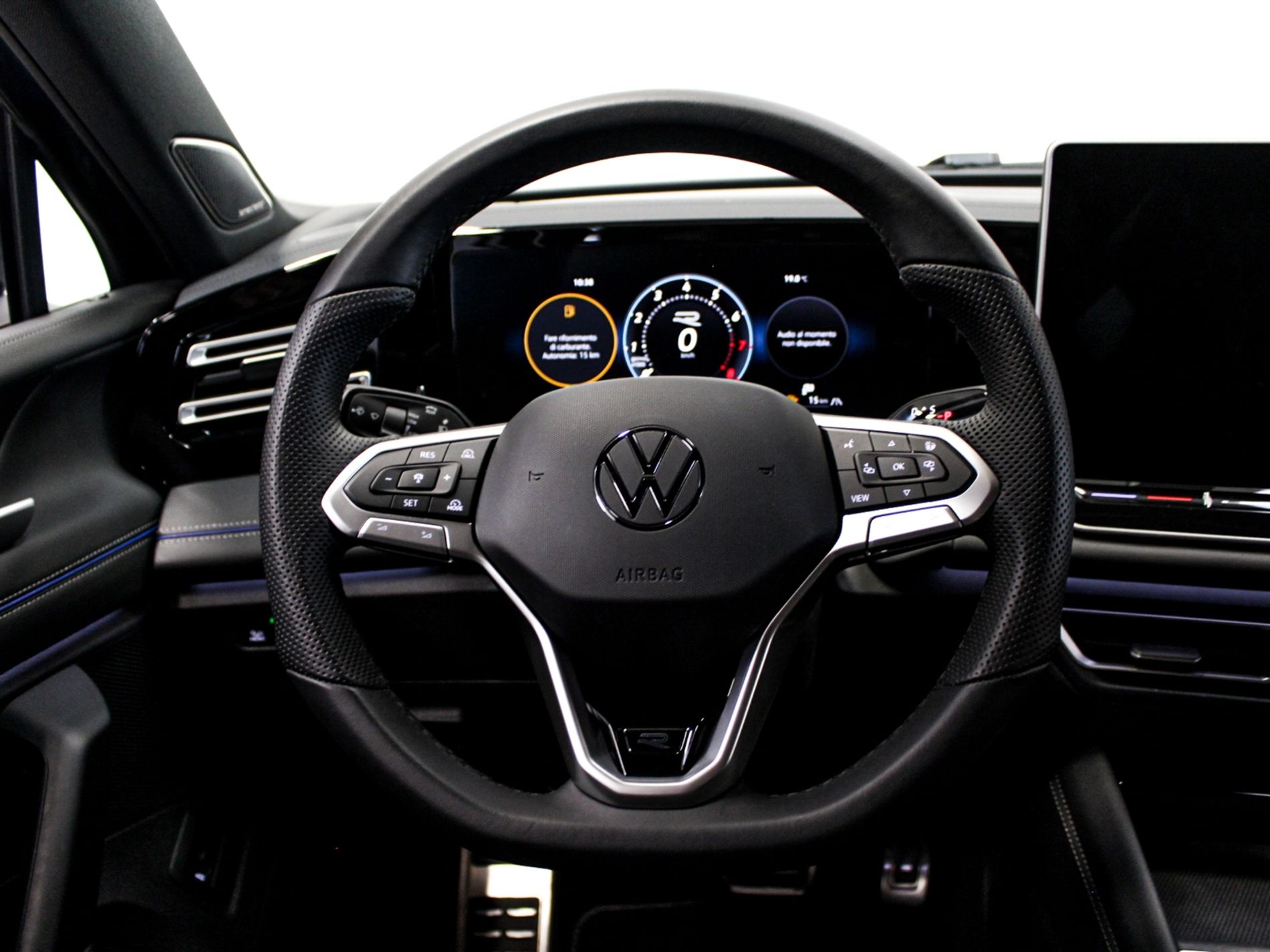 Tiguan 1.5 etsi R-Line 150cv dsg - Autoviemme