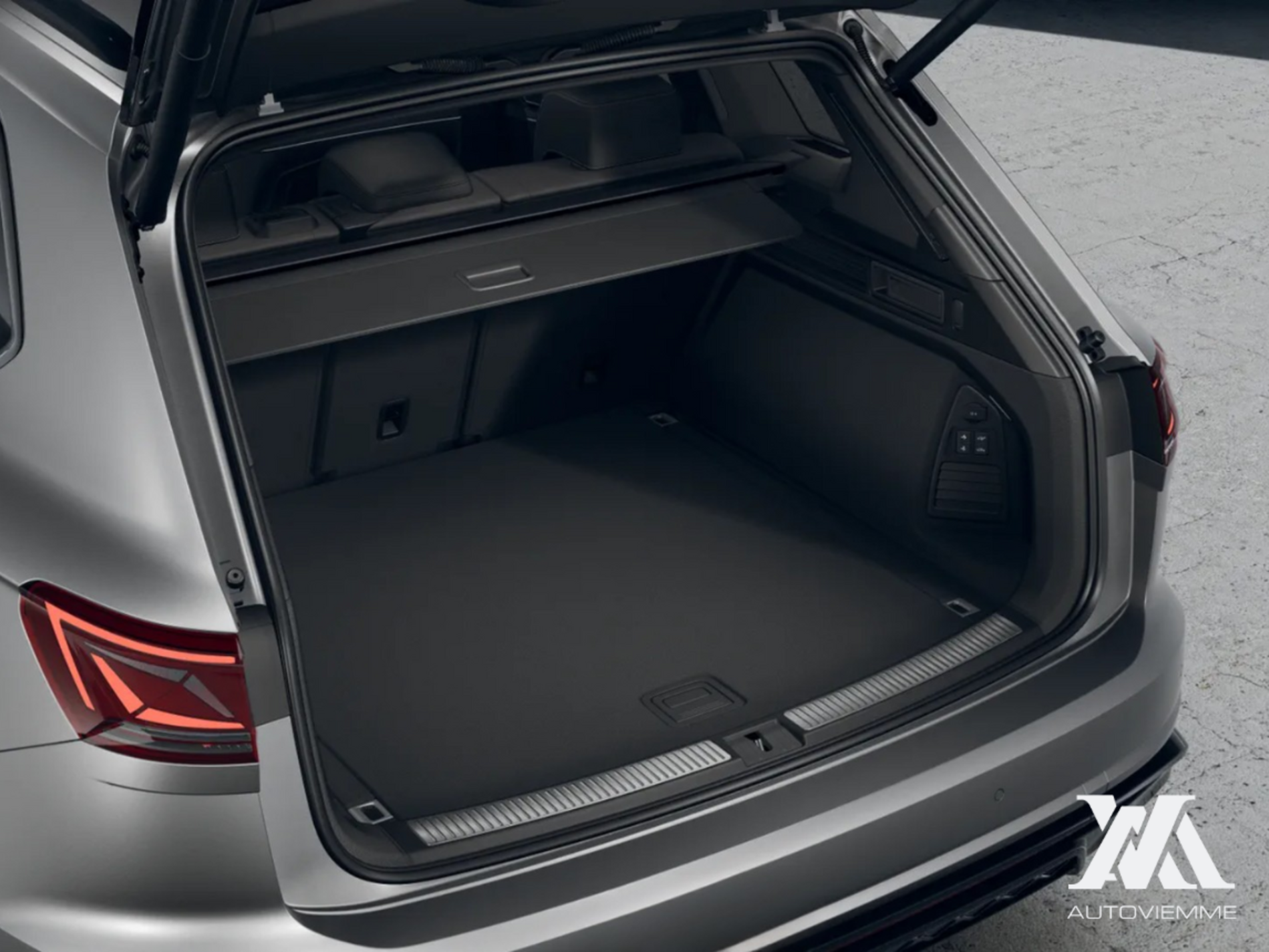 Volkswagen Touareg R-Line Final Edition - Autoviemme