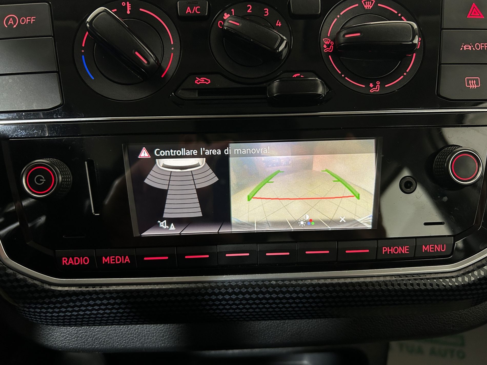 Volkswagen Up 1.0 60cv - Autoviemme