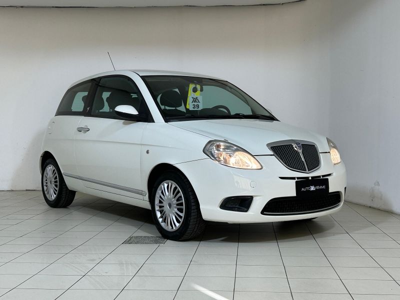 LANCIA Ypsilon Ypsilon 1.2 8v New Oro (oro) - Autoviemme