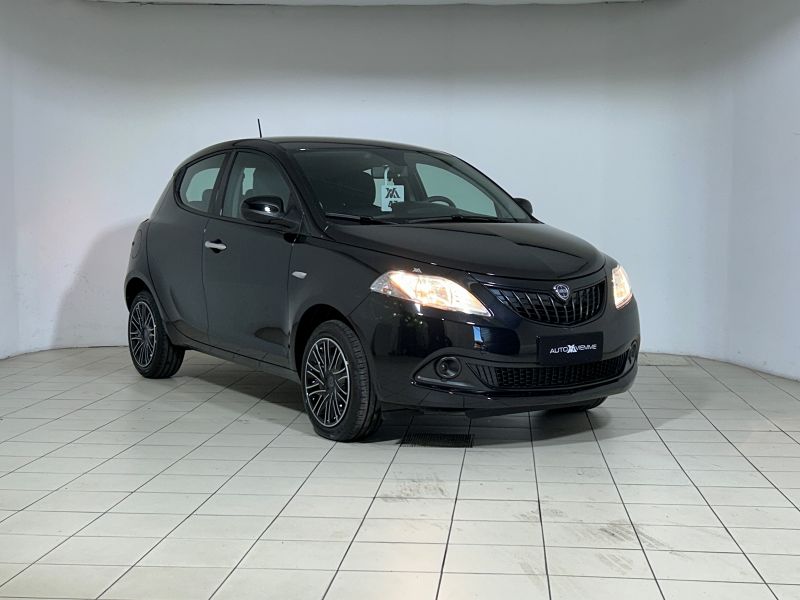 LANCIA Ypsilon Ypsilon 1.0 firefly hybrid Oro s&s 70cv - Autoviemme